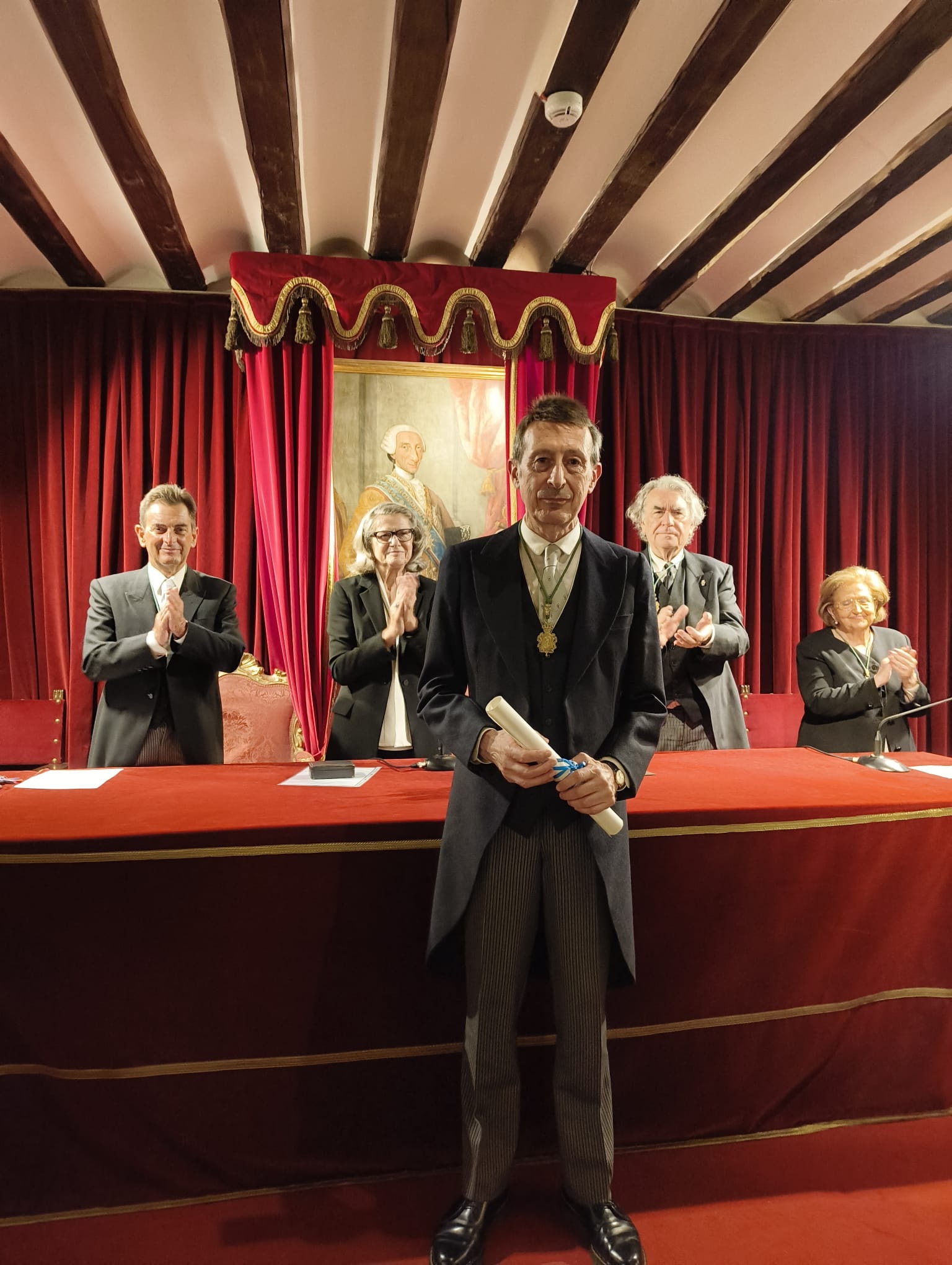 Javier Castán ya como nuevo miembro de la Real Academia de Bellas Artes de la Purísima Concepción