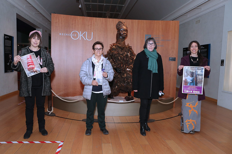 Vanesa Calzada, La Fontanería Crea, Nina Infante, Foro Feminista de Castilla y León; Oliva Cachafeiro, directora del Museo Arellano Alonso de la Uva; Iris Cardiel, comisaria de la exposición