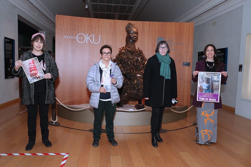 Vanesa Calzada, La Fontanería Crea, Nina Infante, Foro Feminista de Castilla y León; Oliva Cachafeiro, directora del Museo Arellano Alonso de la Uva; Iris Cardiel, comisaria de la exposición