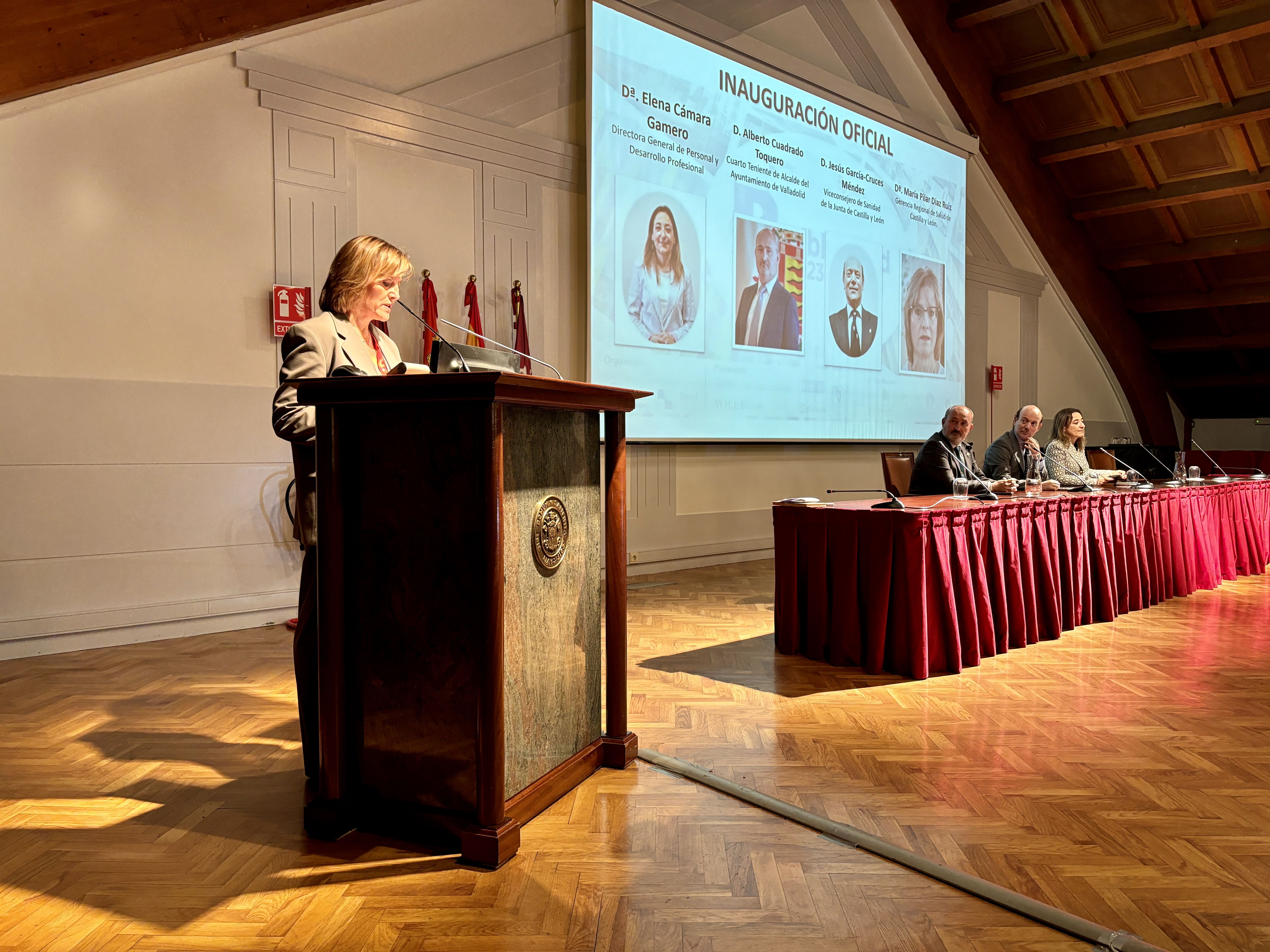 Mesa inaugural de las jornadas. De izquierda a derecha, María Pilar Díaz, Elena Cámara, Alberto Cuadrado y Jesús García-Cruces.