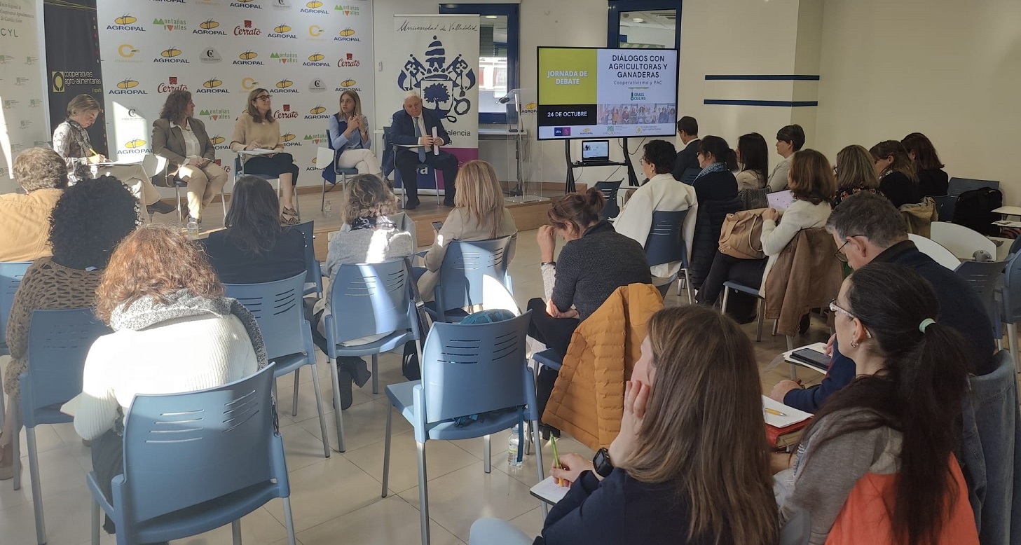 Momento del encuentro en Agropal.