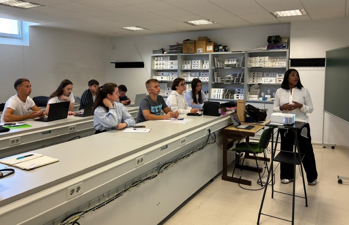 visitaestudiantesmoldavos-campuspalencia