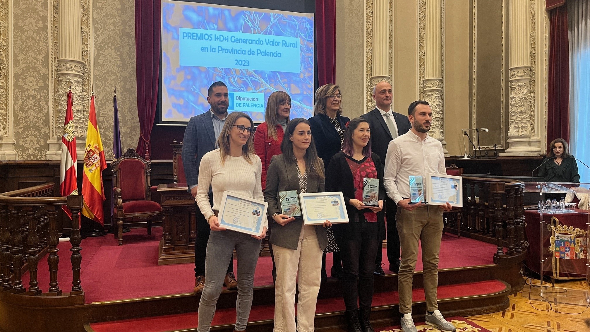 Premiados y autoridades