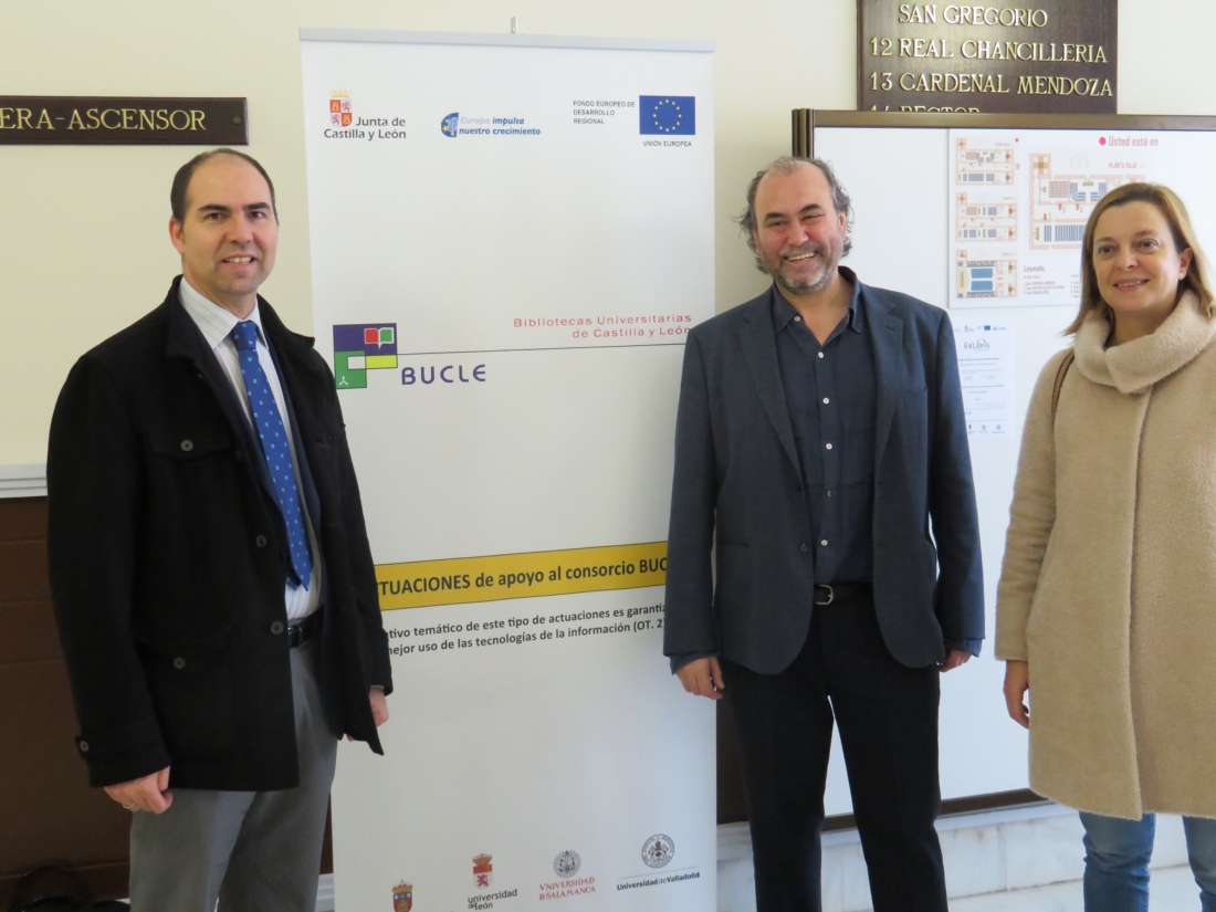 De izda a dcha: Oscar Martínez Sacristán, Vicerrector de Investigación, Innovación y Transferencia; Arturo Dueñas, director gerente de BUCLE y Mª José García-Monge, técnico de la Dirección General de Universidades e Investigación de la Junta de Castilla y León, órgano que junto a los fondos FEDER financia el proyecto