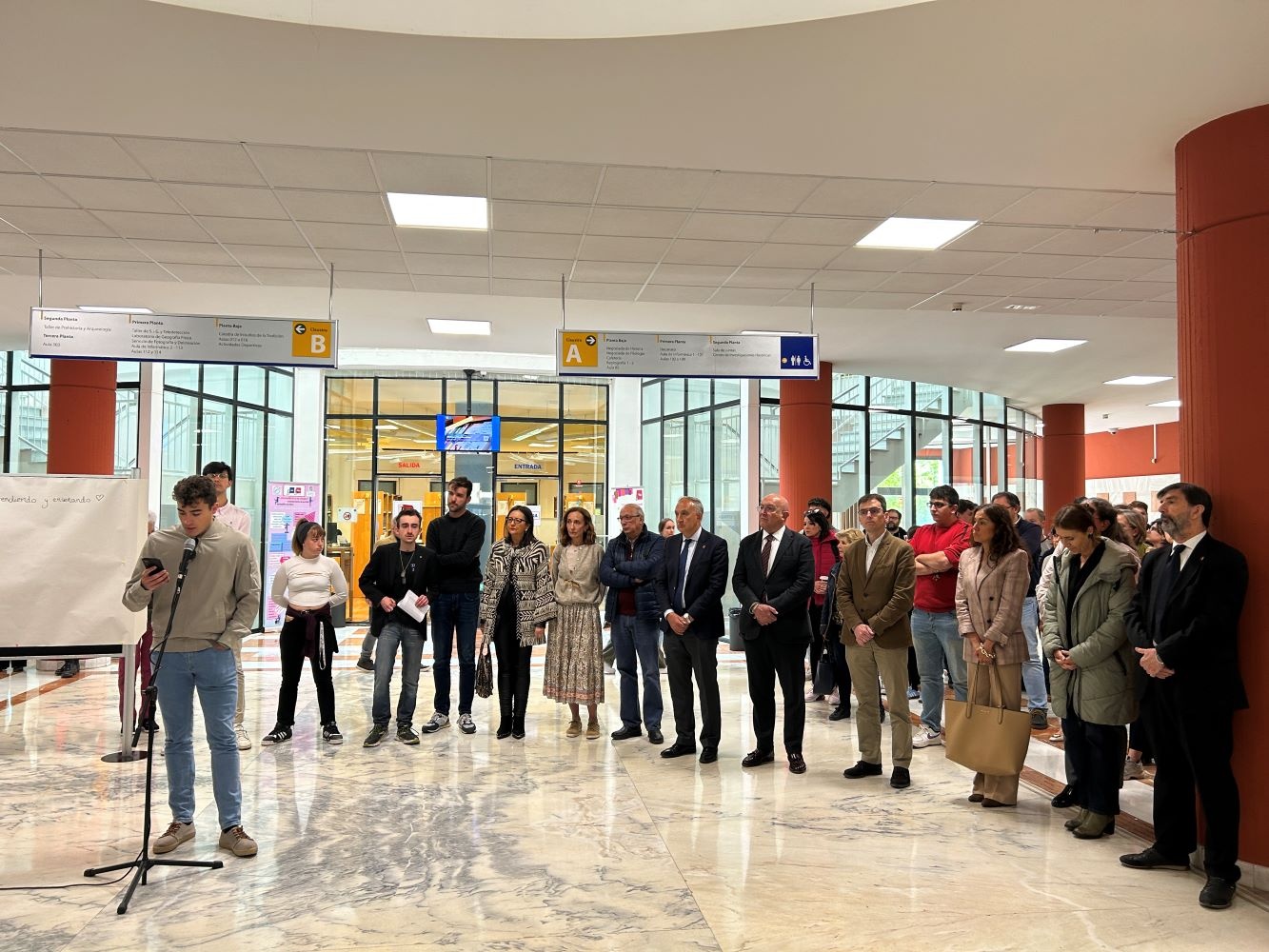 Homenaje a Miguel Li