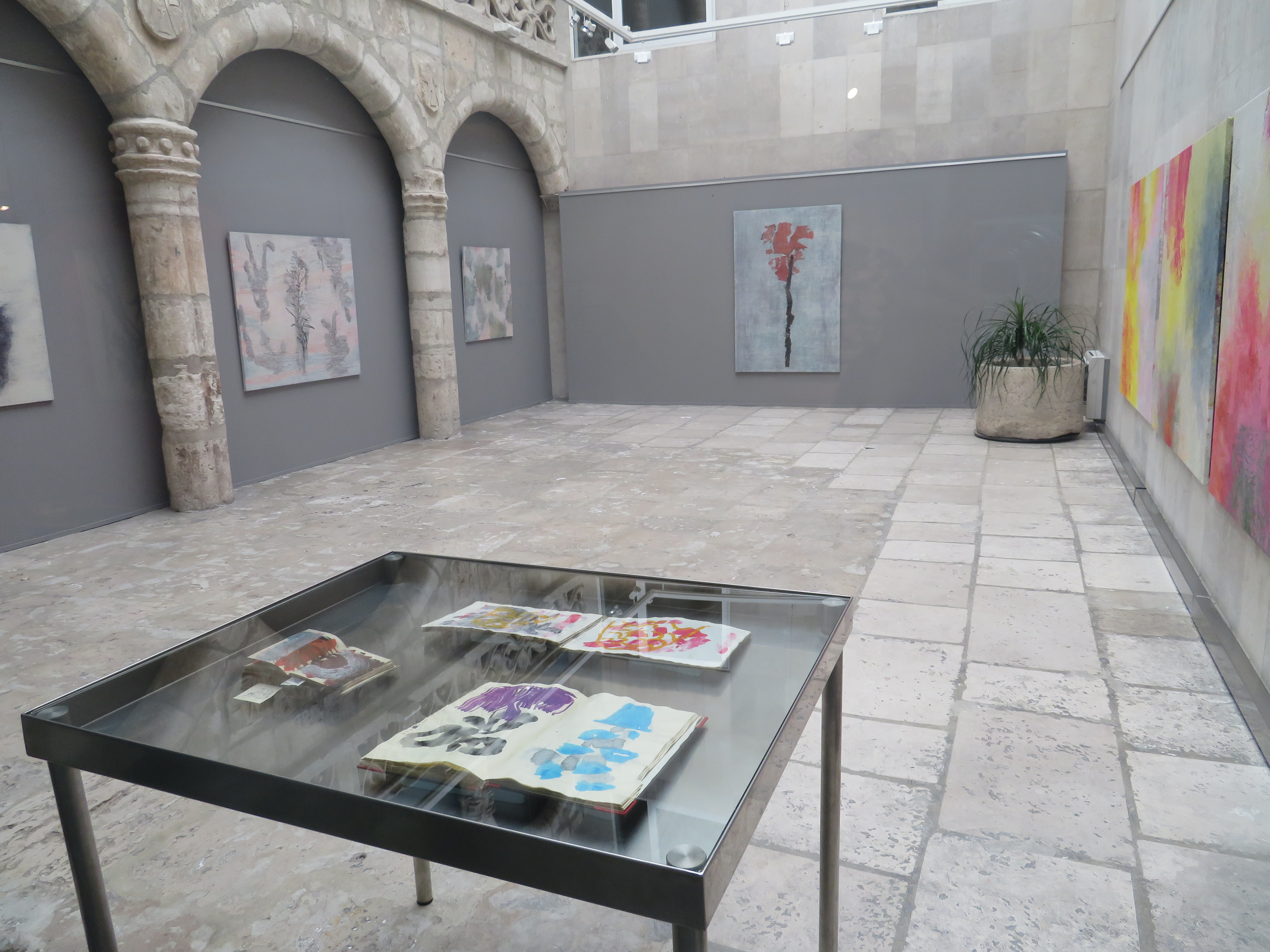 Exhibition “an irrepressible painting”, made by Javier García Prieto from Valladolid, in the MUVa