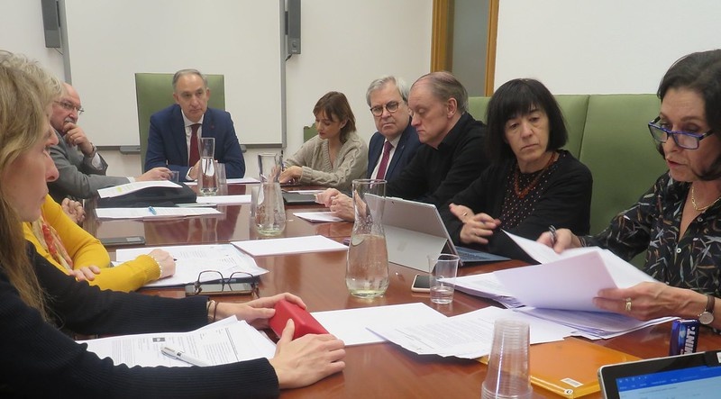 Miembros del Comité de Asesoramiento al Rector de la UVa sobre el Coronavirus durante una de las reuniones
