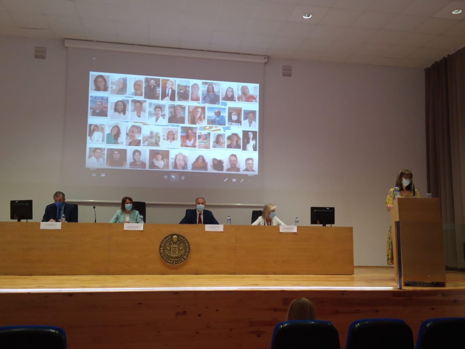 homenaje investigadores