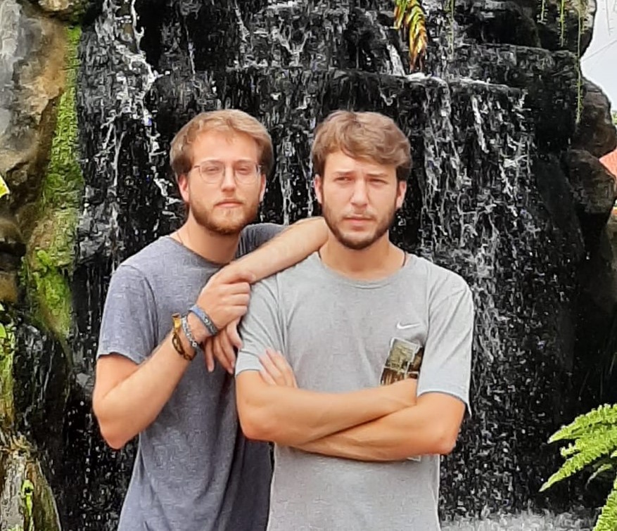 Víctor Vaquero Martínez y su hermano Pablo