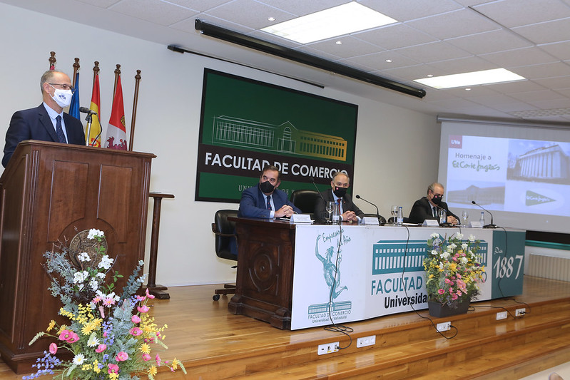 aula el corte ingles