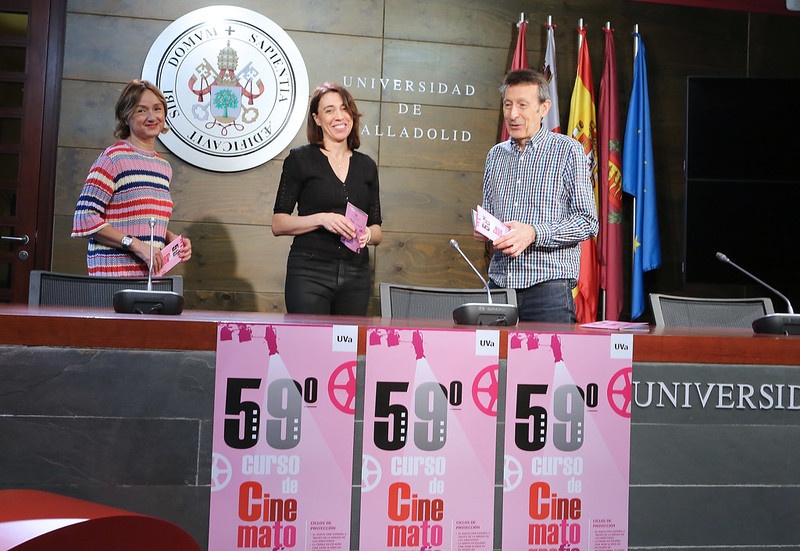 La vicerrectora de Comunicación y Cultura, Carmen Vaquero; la directora del curso, Irune Fiz, y el director de la Cátedra de Historia y Estética de la Cinematografía de la UVa, Javier Castán