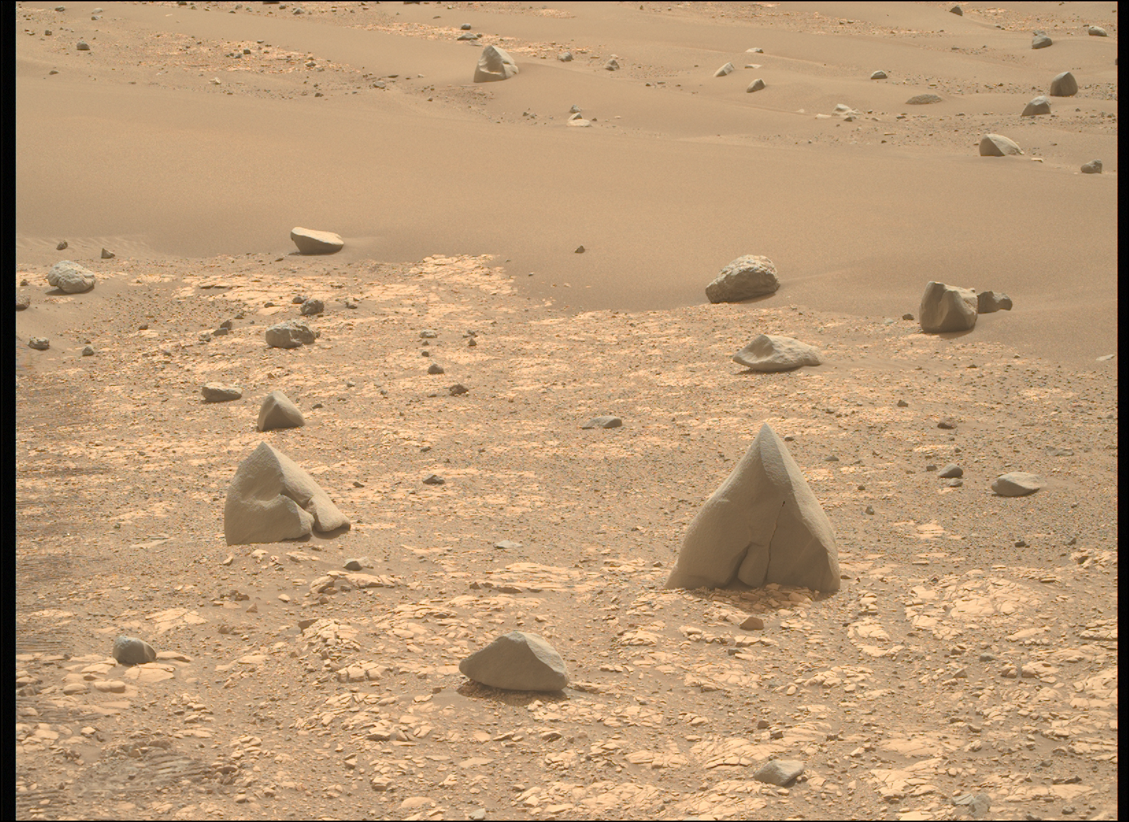 Imagen tomada por el rover Mars Perseverance de la NASA la cámara Right Mastcam-Z ubicada en lo alto del mástil del rover. Esta imagen fue sacada el 12 de noviembre de 2022. (Créditos:NASA/JPL-Caltech/ASU)
