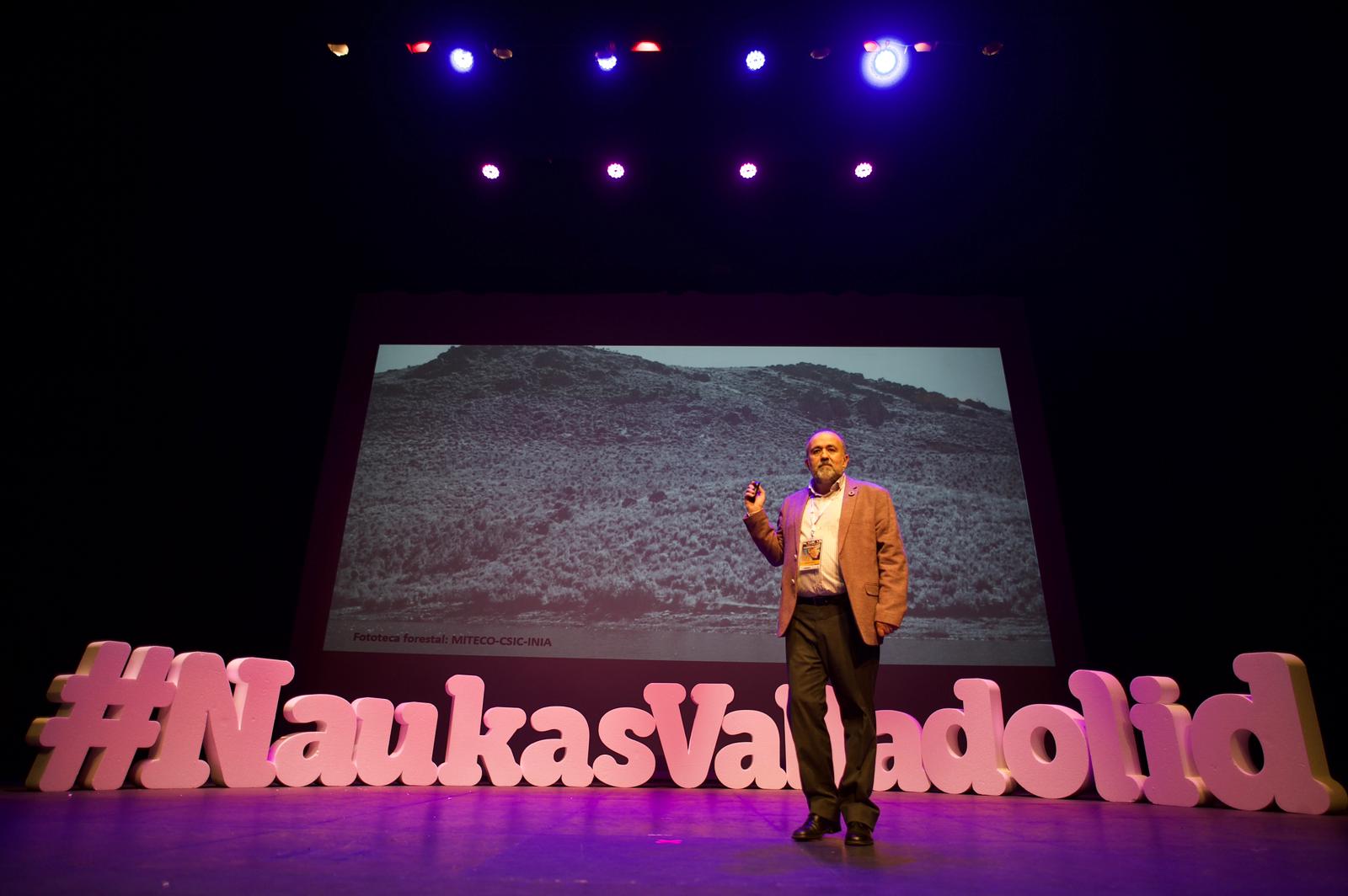 El investigador del Campus de La Yutera, Felipe Bravo, puso sobre la mesa el panorama actual y futuro de los bosques en la región.