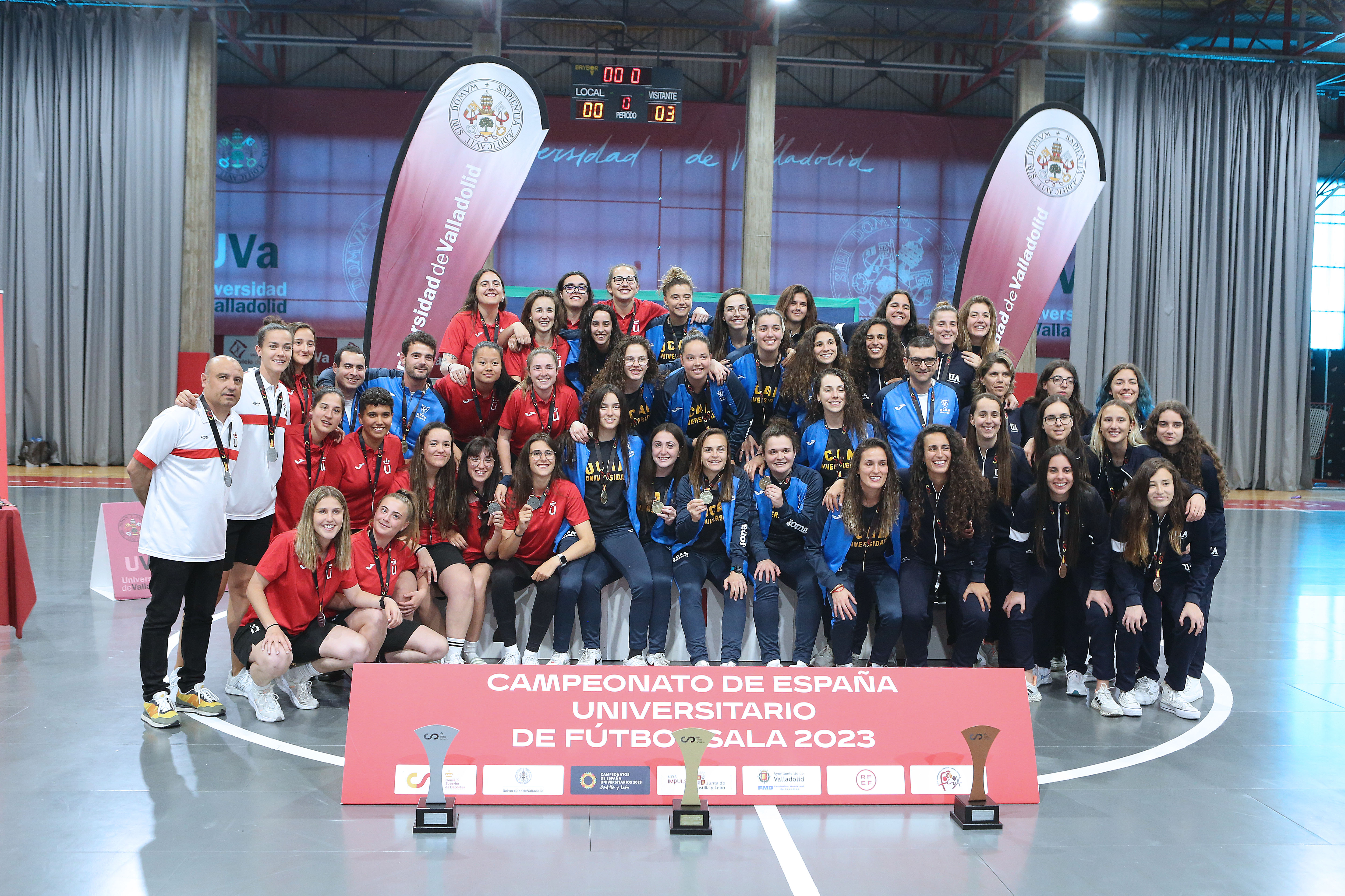 Podio femenino de los Campeonatos de España Universitarios de Fútbol Sala