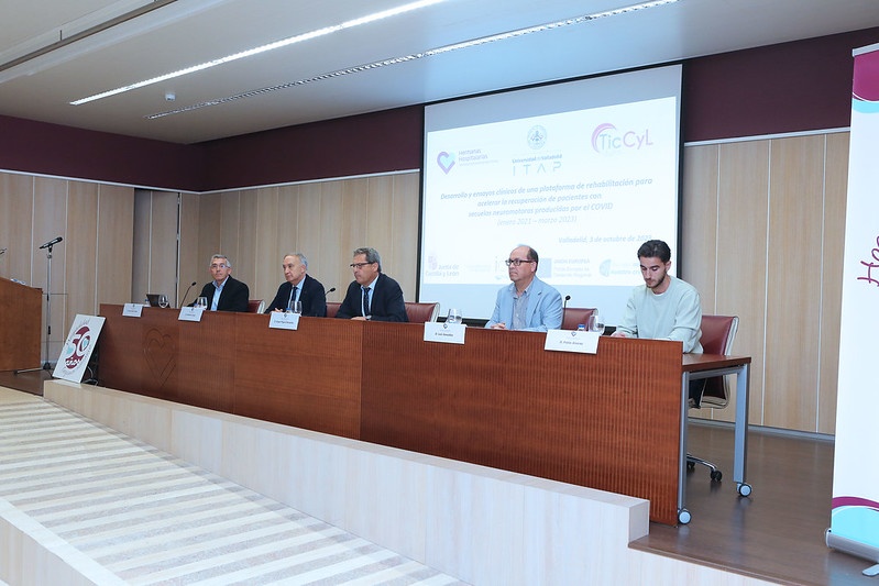 Presentación en el Hospital Benito Menni de los resultados del primer estudio mundial con un exoesqueleto de mano para mejorar la movilidad de los pacientes post - COVID