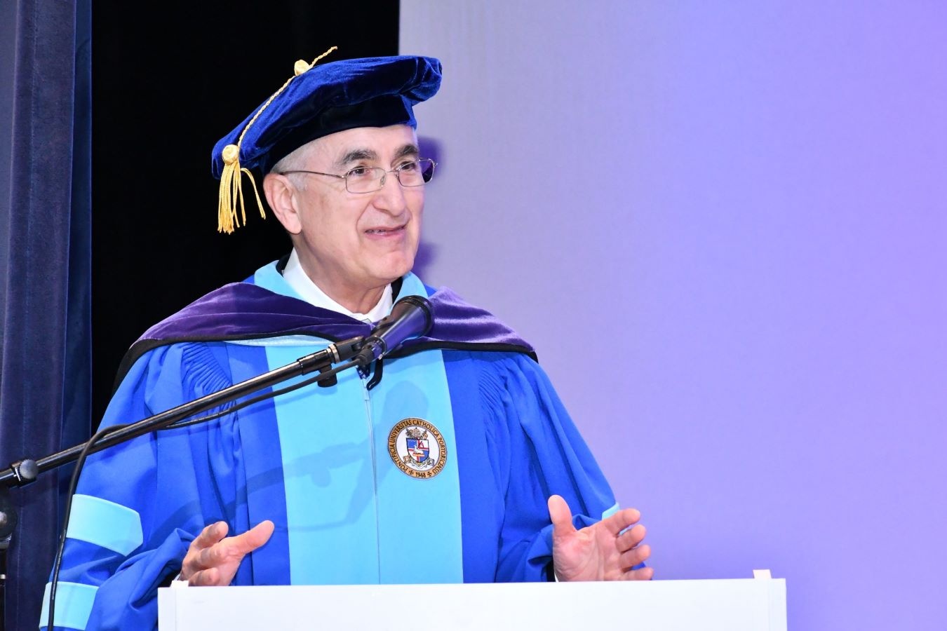 De los Mozos. Honoris Causa PUCPR
