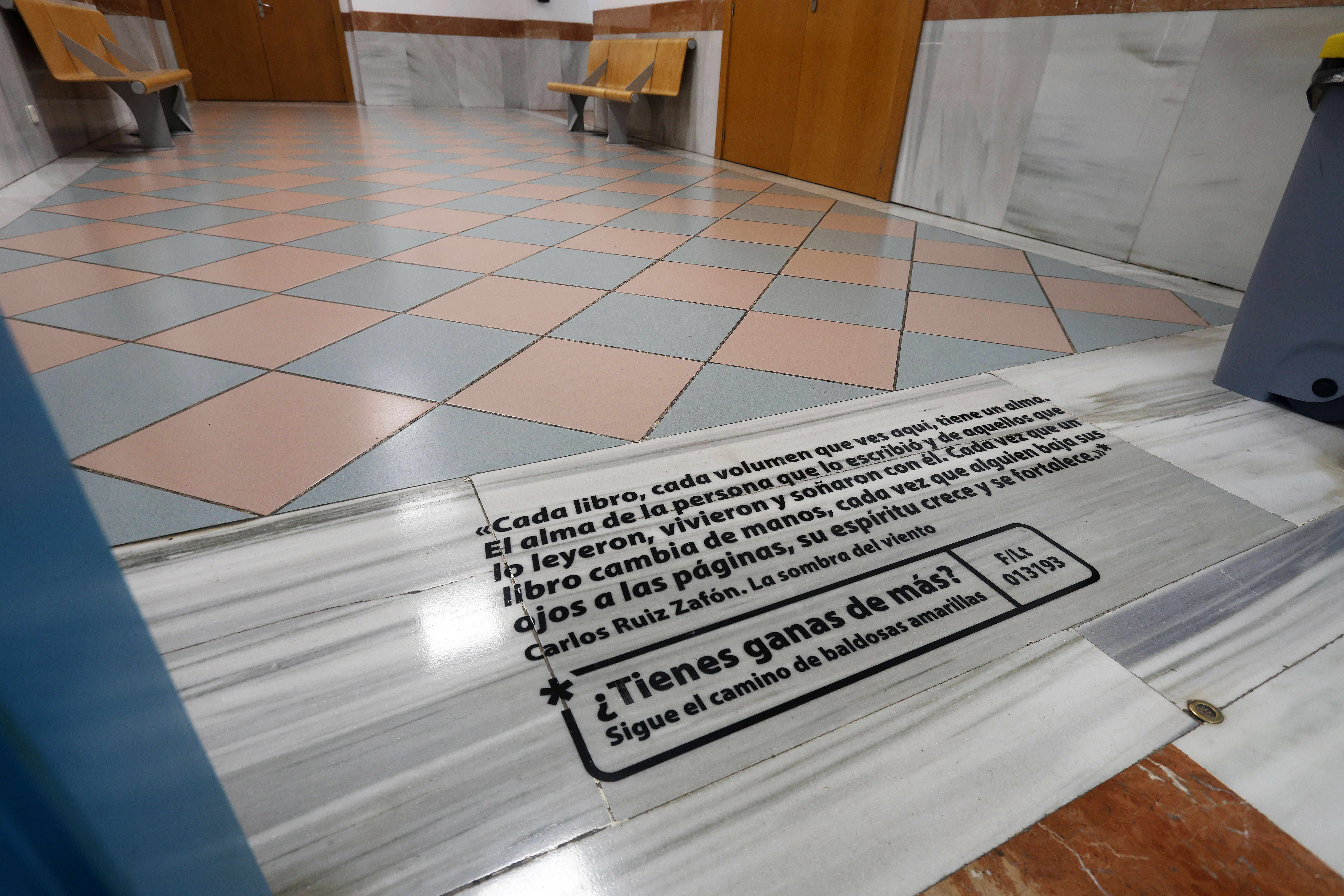 Campaña para redescubrir la biblioteca de Filosofía y Letras