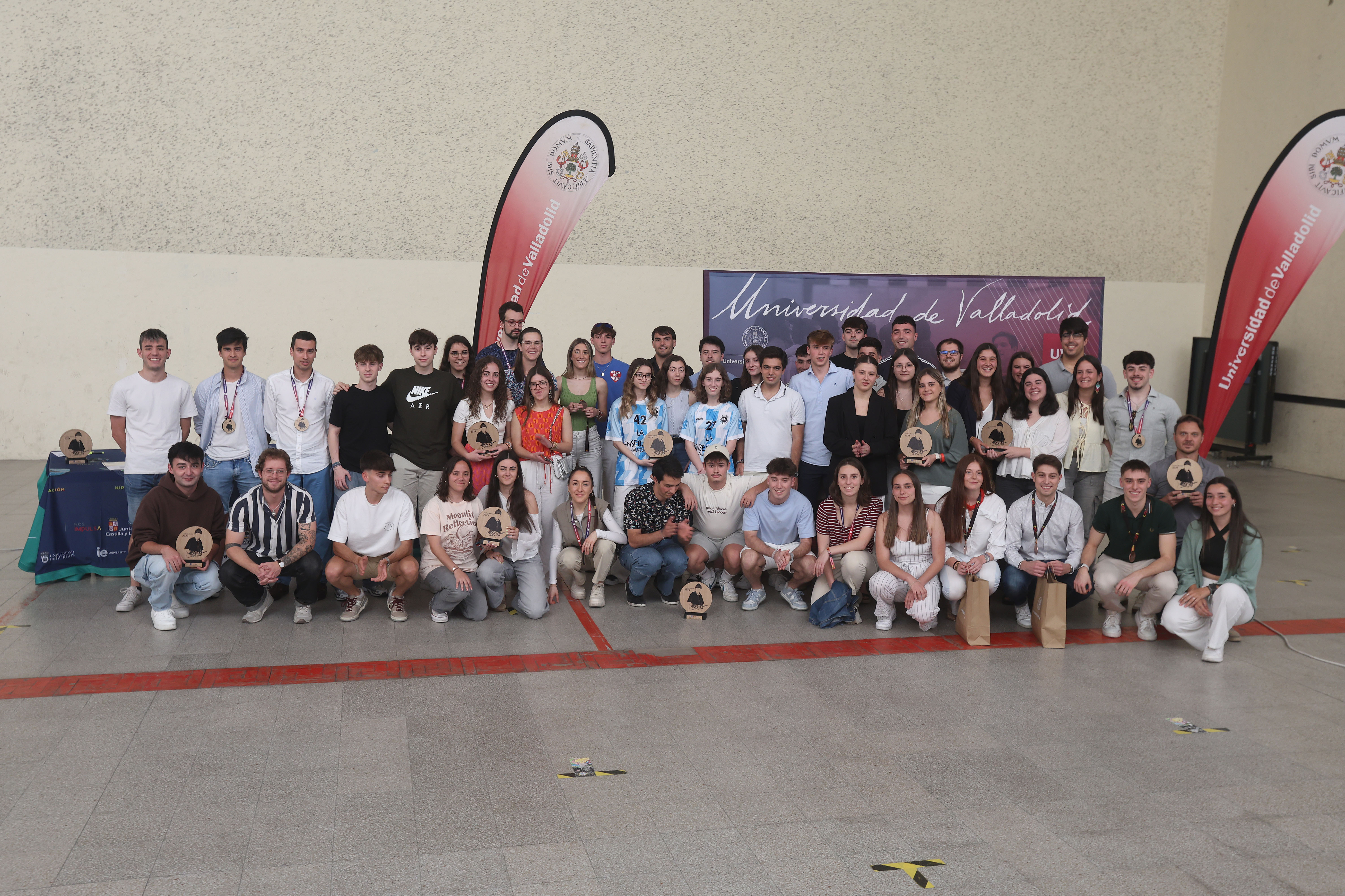 Deportistas reconocidos en el día de ayer por sus destacadas actuaciones deportivas durante el curso 2023/2024