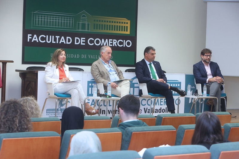 Jornadas del Cooperativismo en la Facultad de Comercio