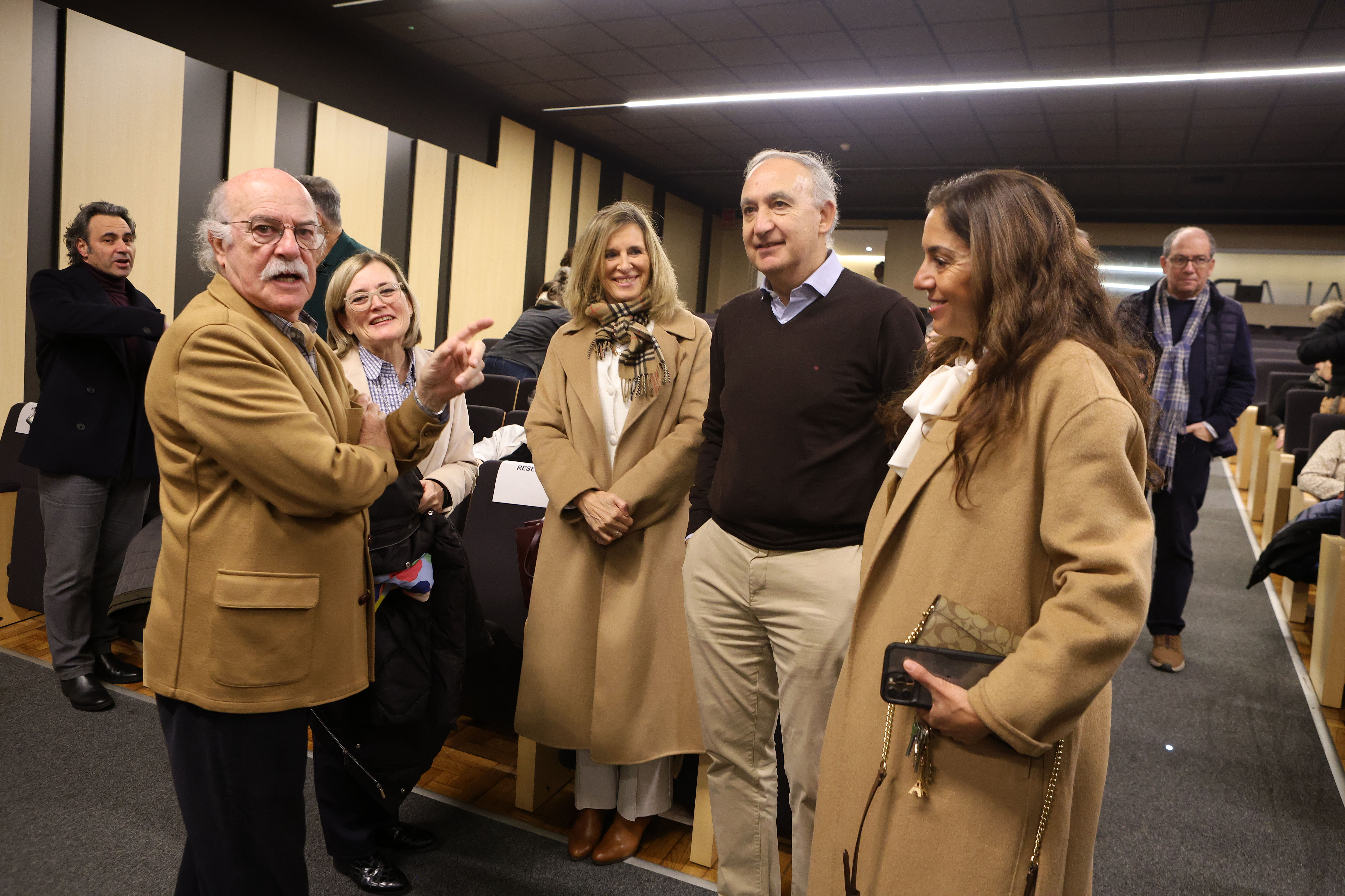 Al concierto solidario acudieron el Rector de la UVa, Antonio Largo, y la Vicerrectora de Comunicación, Cultura y Deporte, Rebeca San José