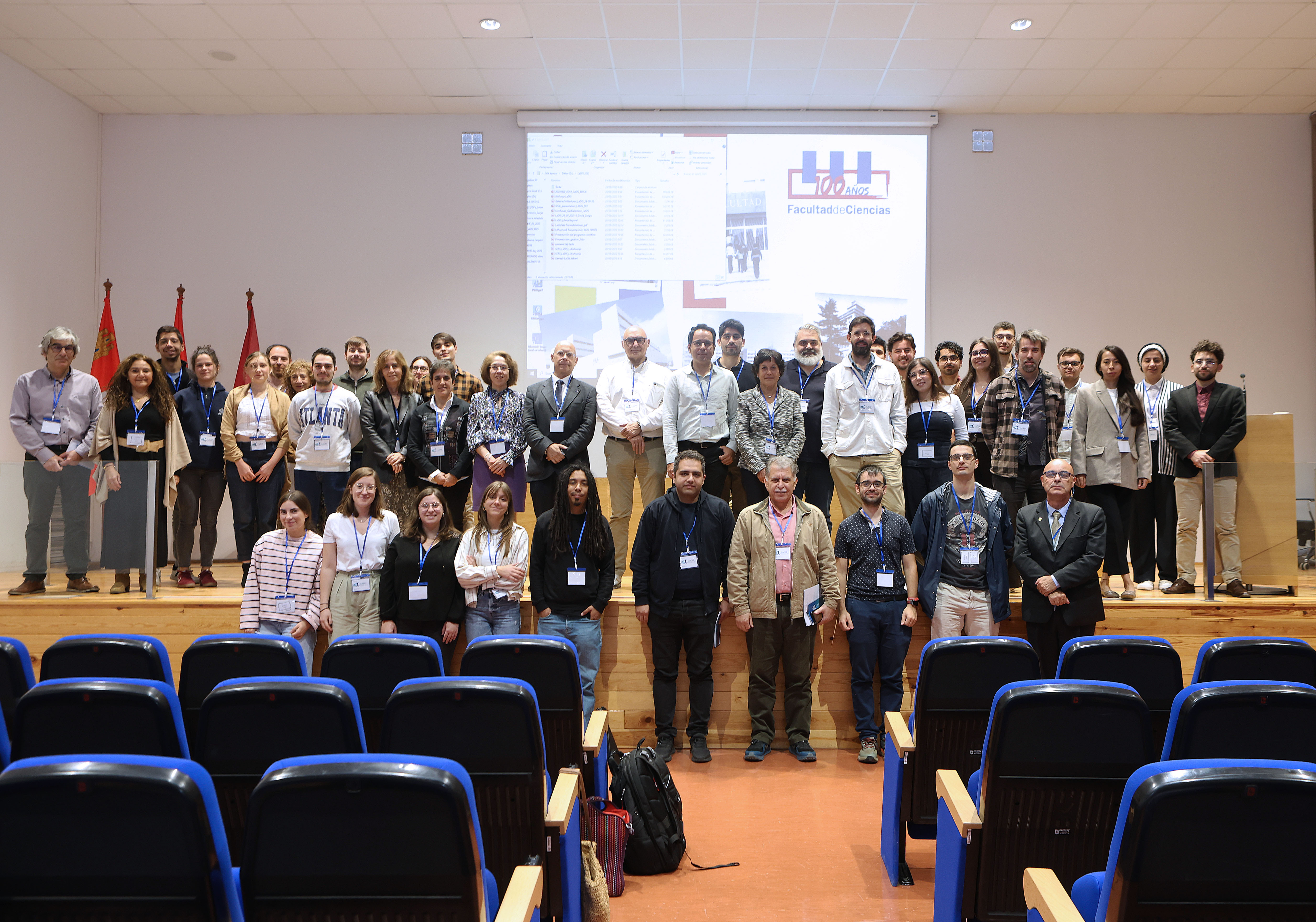 Foto de familia durante el kick-off meeting