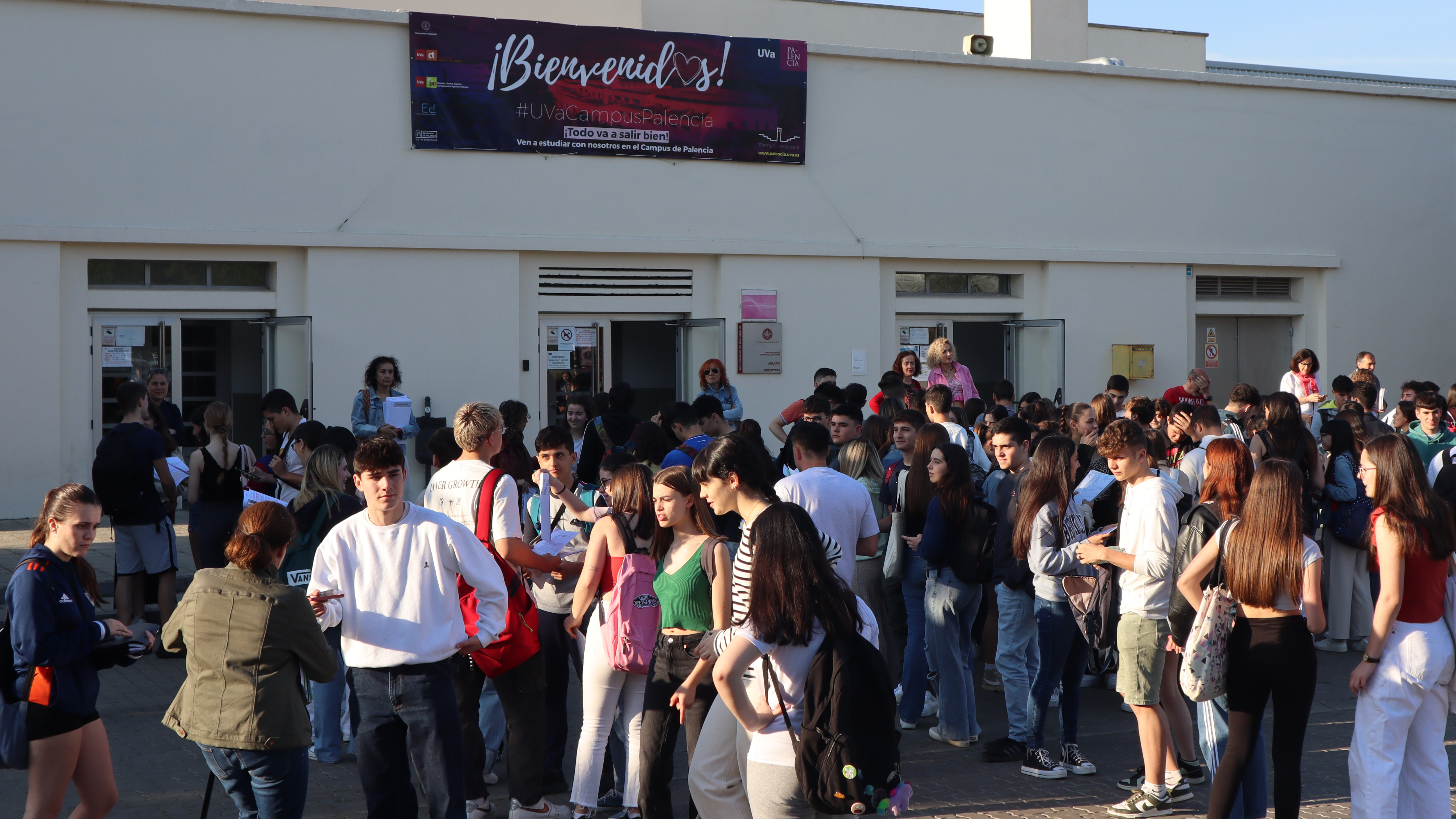 En el Campus de Palencia también se vivieron momentos tensos antes de la prueba