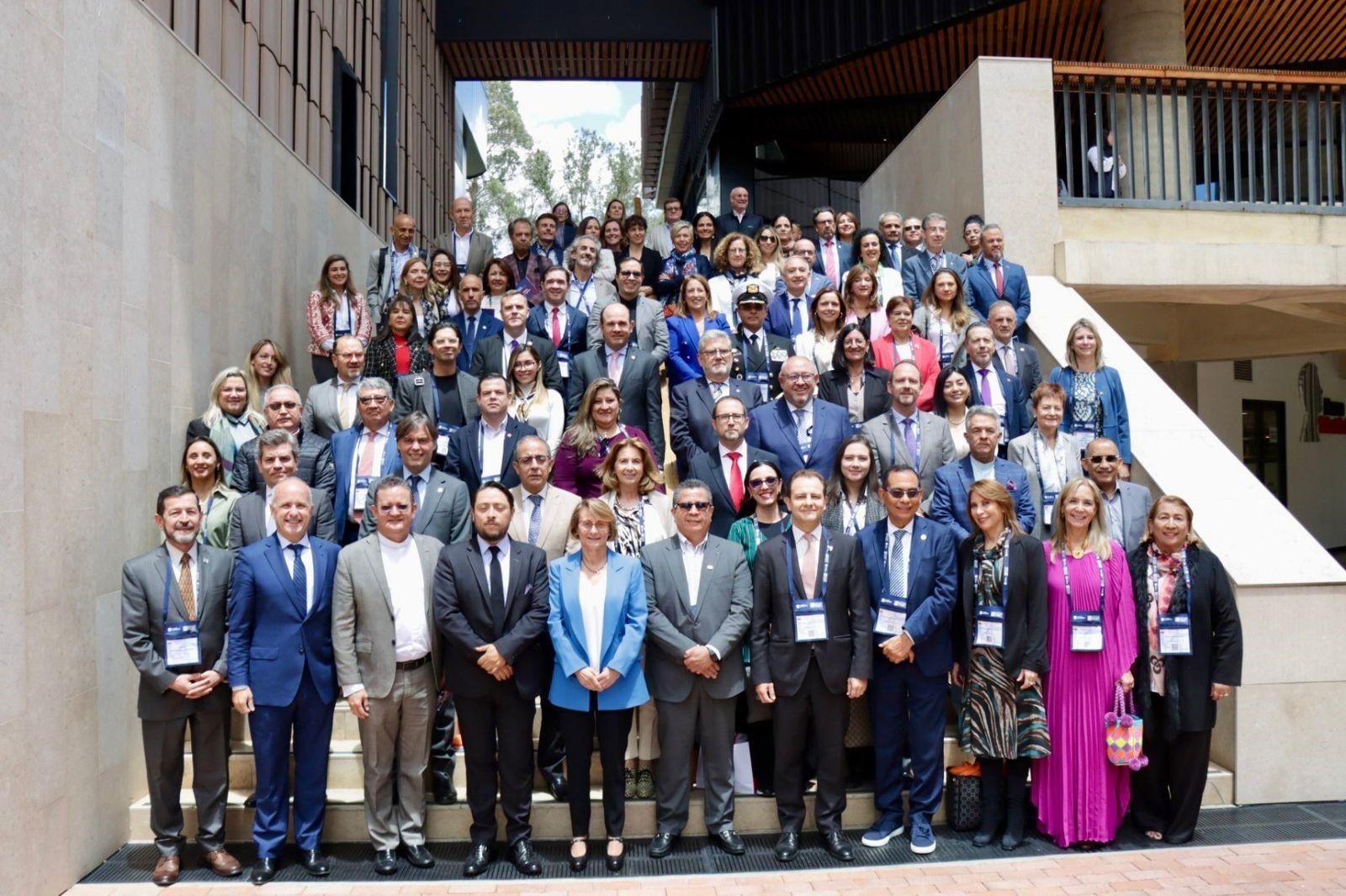 El rector de la UVa participa en el III Encuentro entre la Asociación Colombiana de Universidades y la CRUE