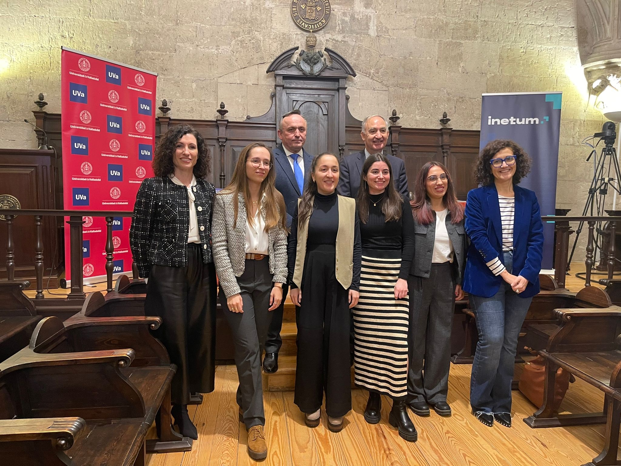 Foto de familia durante la entrega de premios.