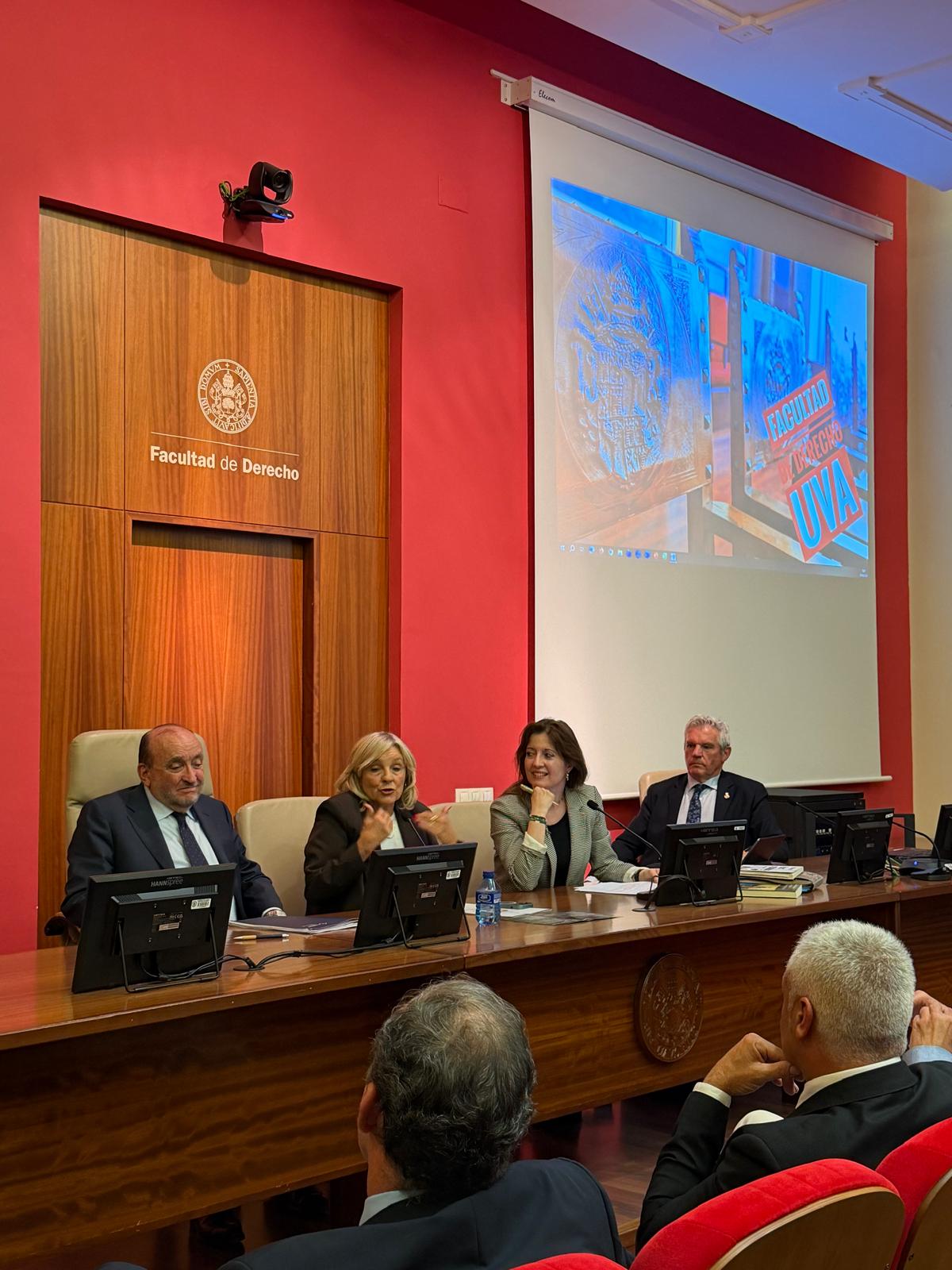 La última mesa, titulada “El relato de las víctimas”
