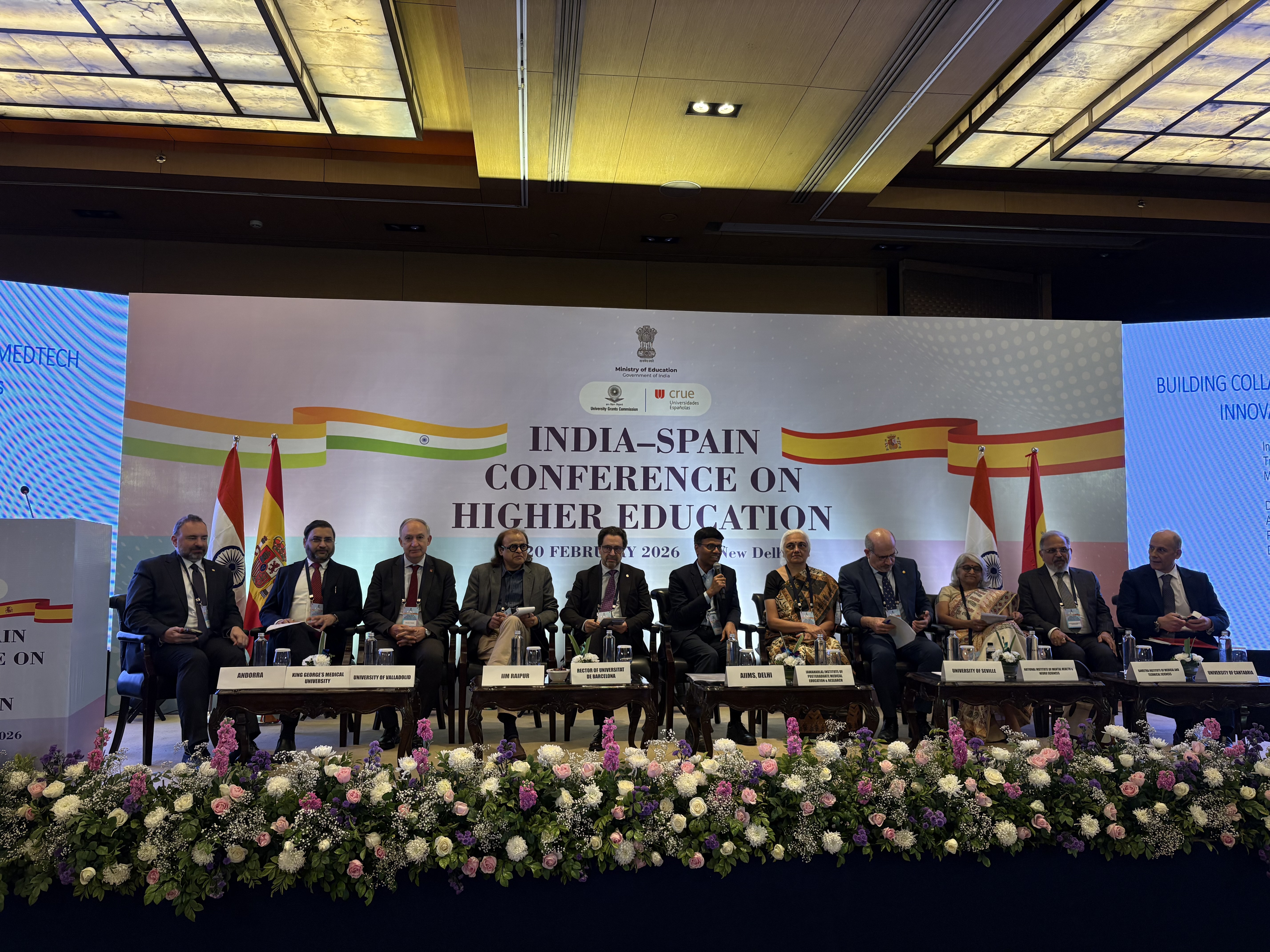 Panel de intervención del rector dela Universidad de Valladolid