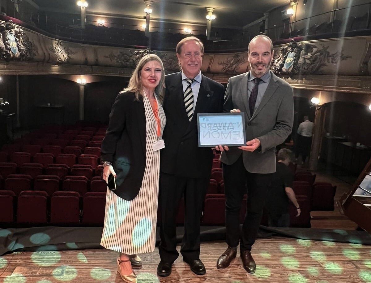 Premio_JavierRey