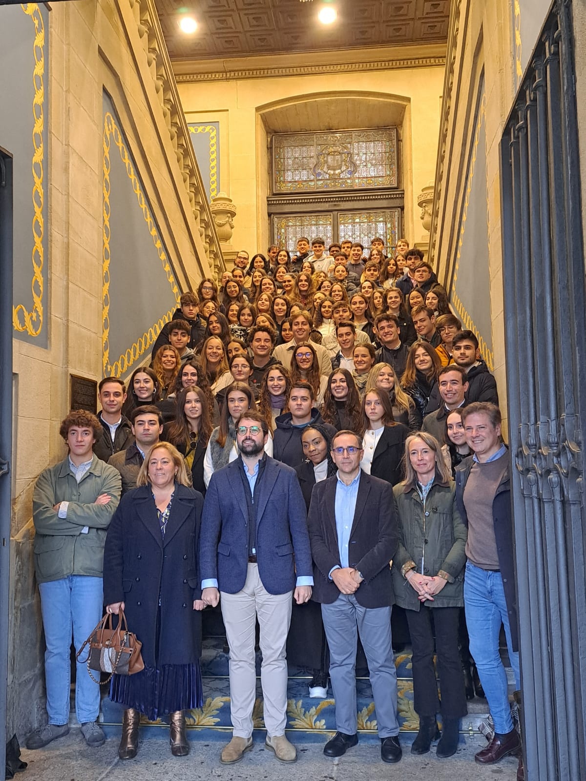 Más de cien estudiantes de Derecho visitan el Memorial de las Víctimas del Terrorismo en Vitoria
