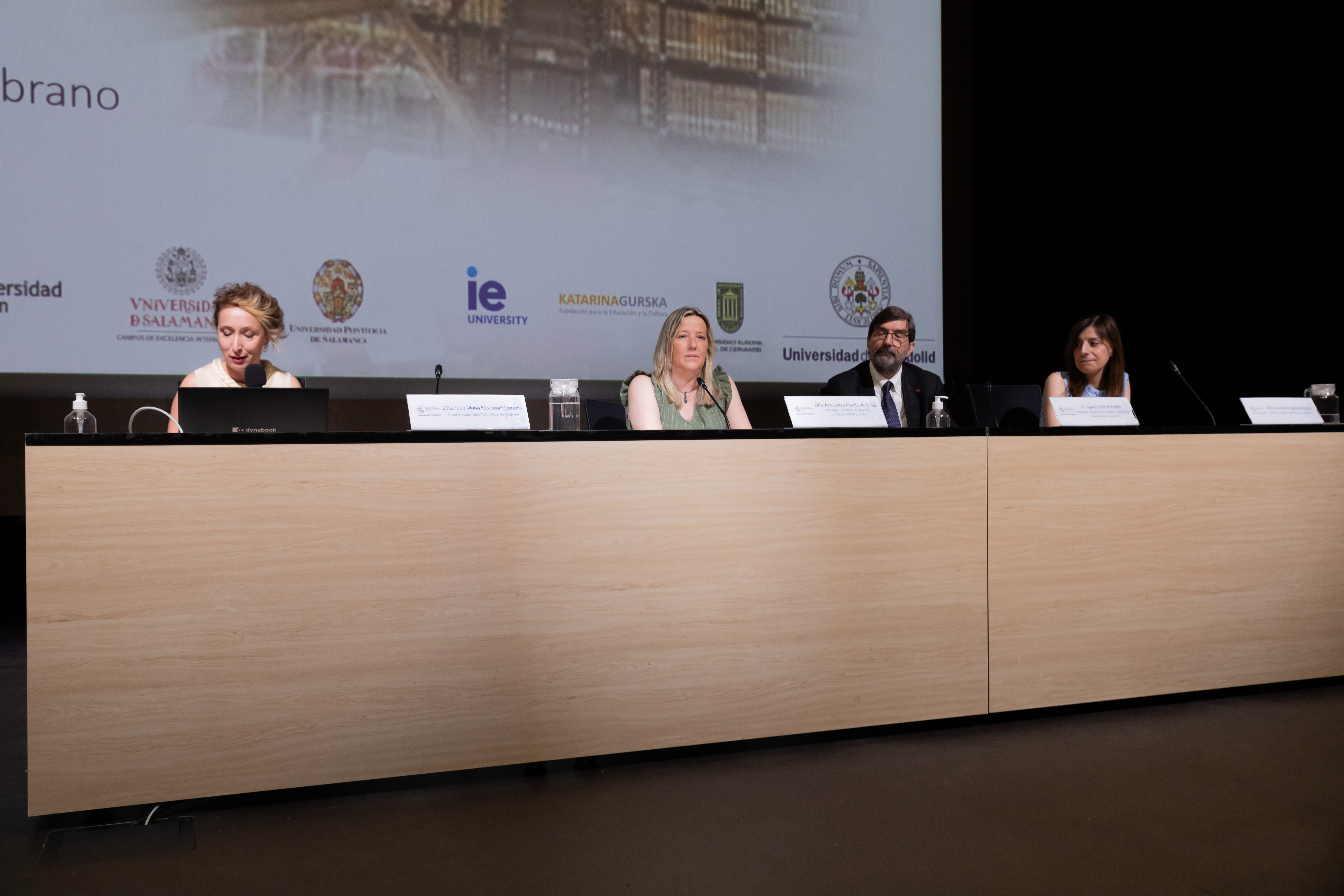 El acto de clausura ha estado presidido por el vicerrector del Campus de Segovia, Agustín García Matilla