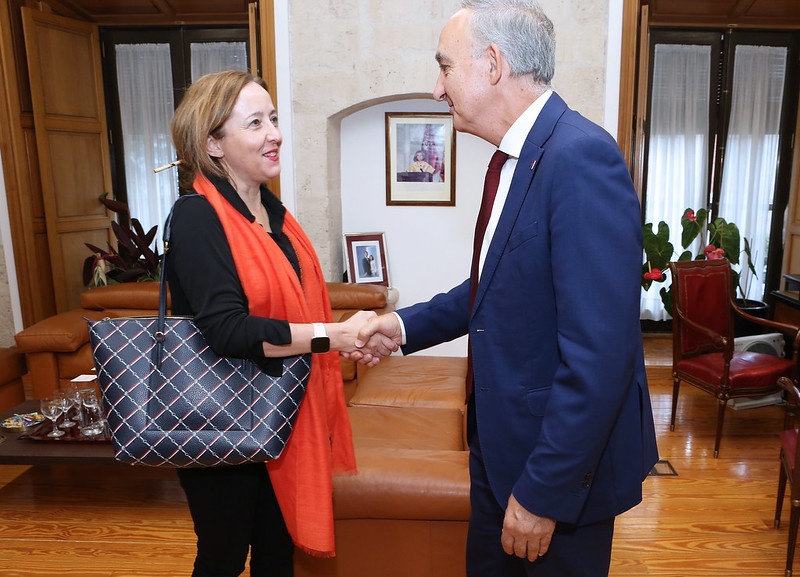 Visita de la presidenta del CSIC a la Universidad de Valladolid para ultimar el convenio que supondrá la refundación del IBGM