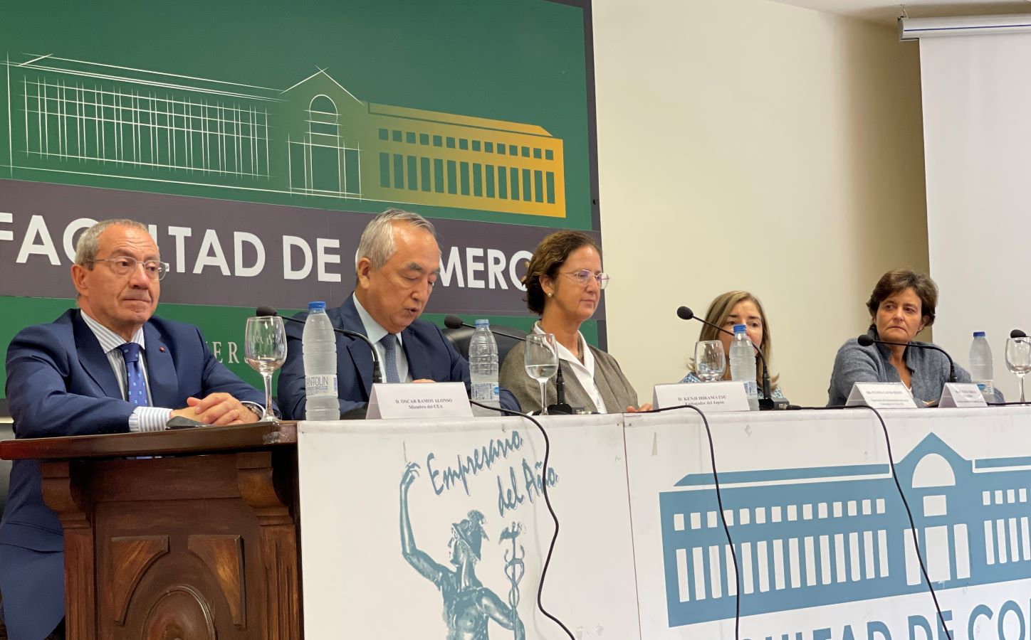 visita embajador japón