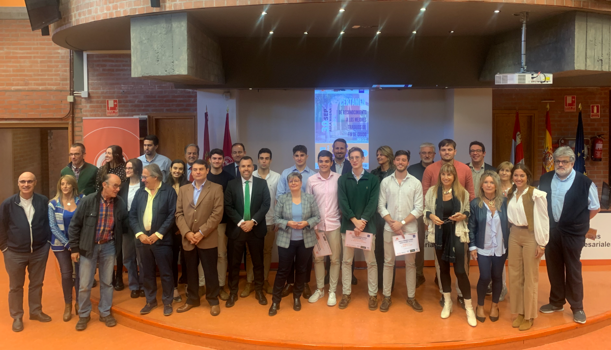 certamen mejor TFG economicas