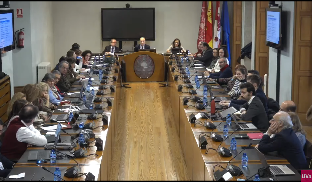 Constitución del nuevo Consejo de Gobierno, celebrado el viernes, 2 de diciembre
