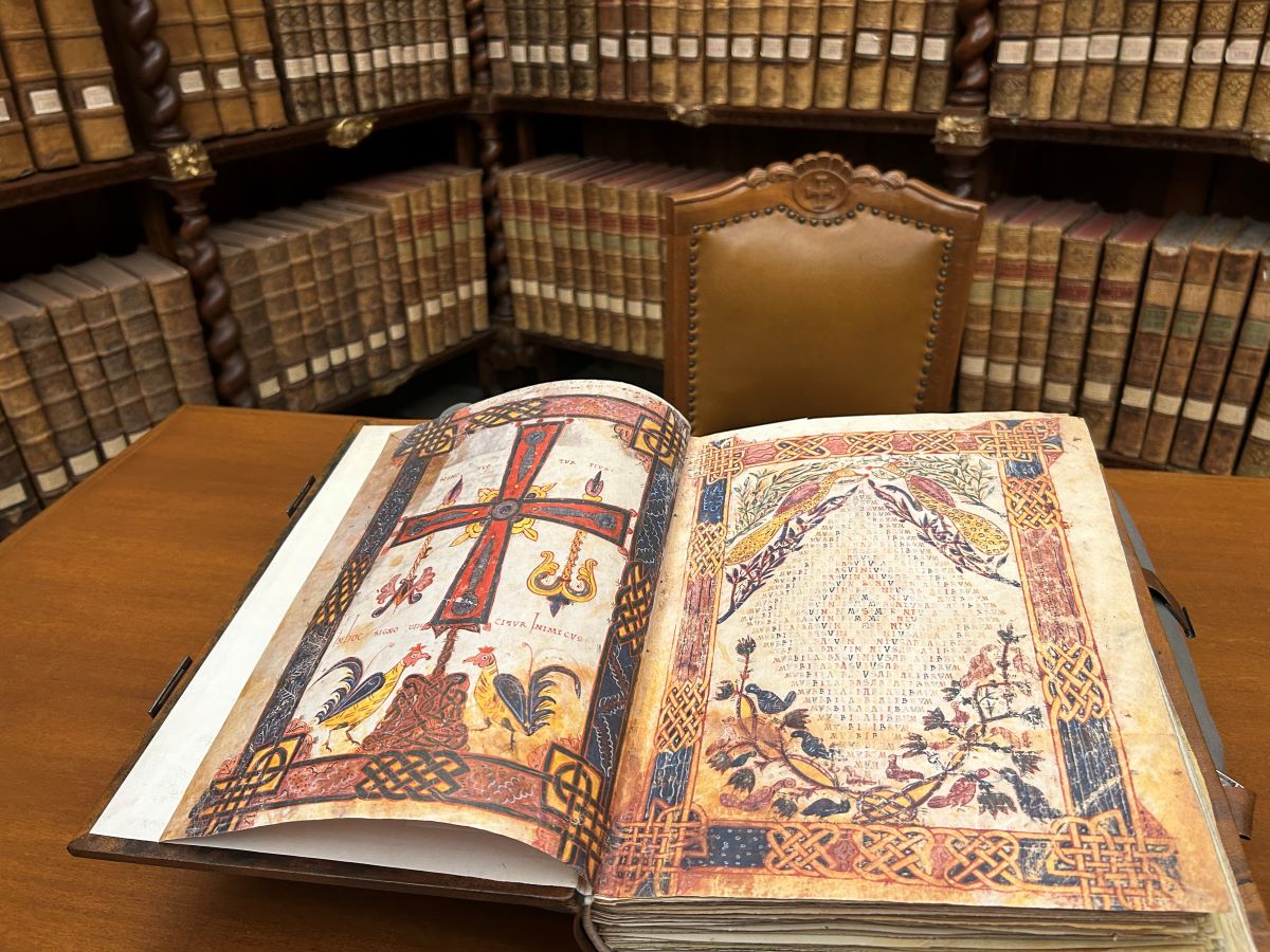 Biblioteca_Historica