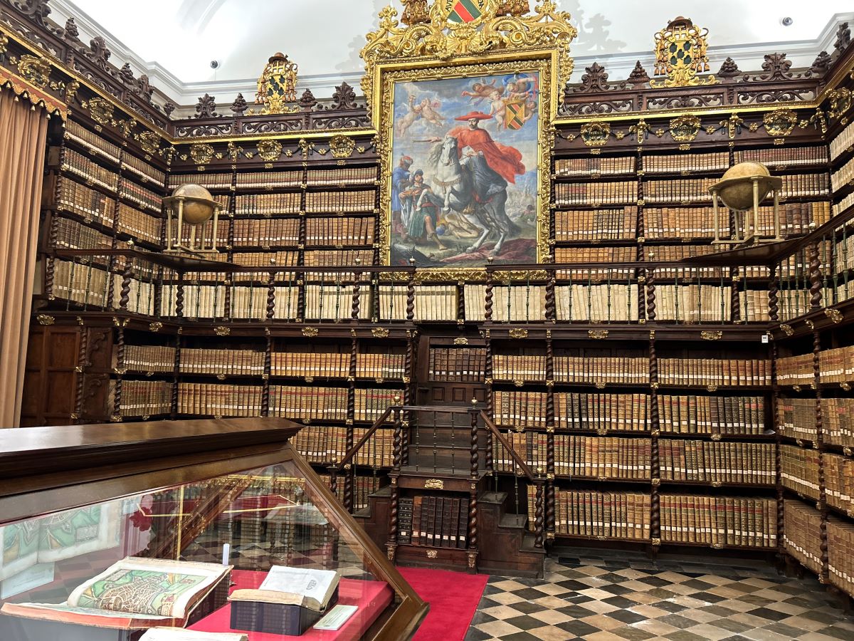 Biblioteca_Historica