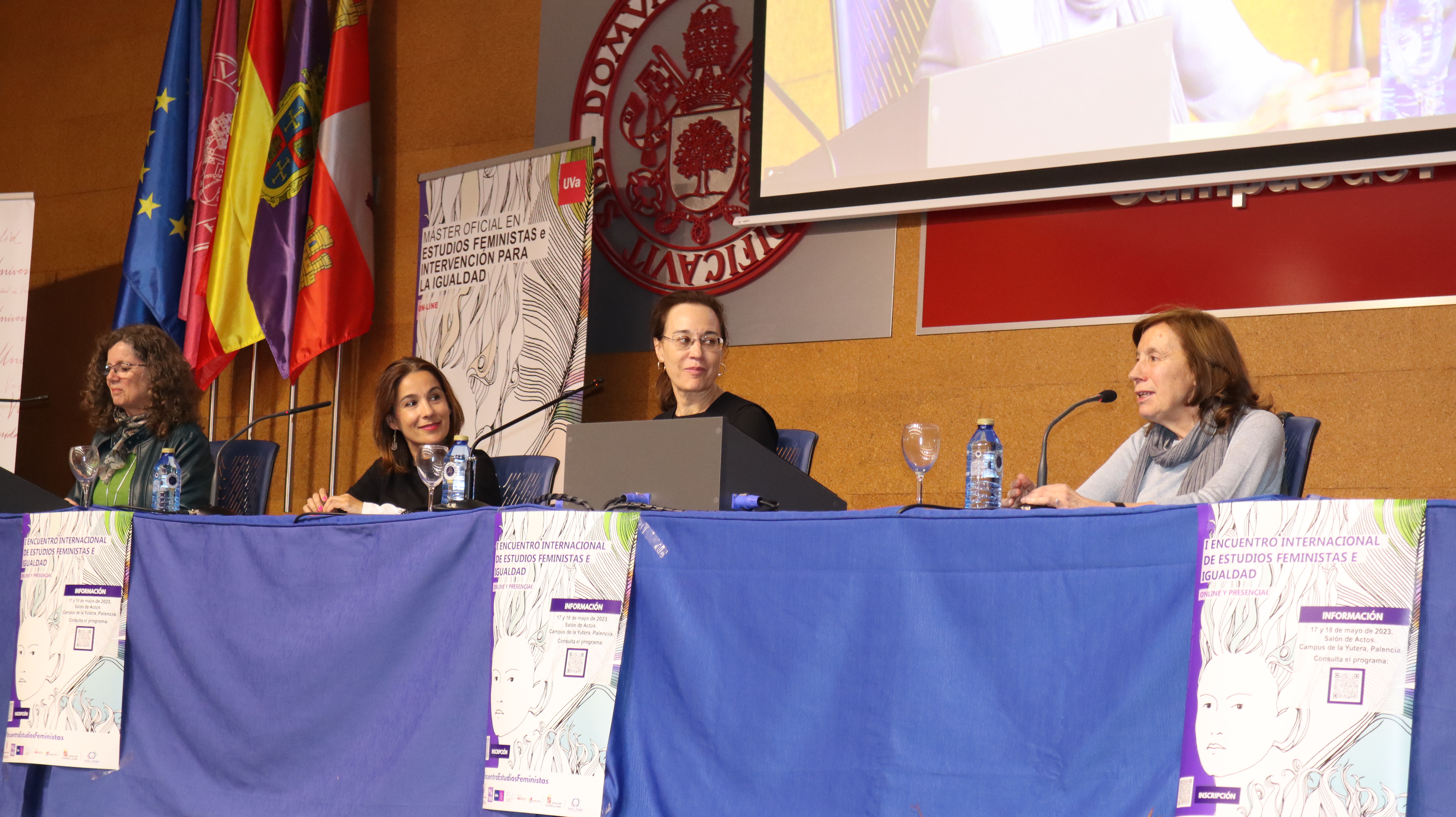 Representantes de la Cátedra de Género en la inauguración, presidida por la vicerrectora del Campus de Palencia, Amalia Rodríguez