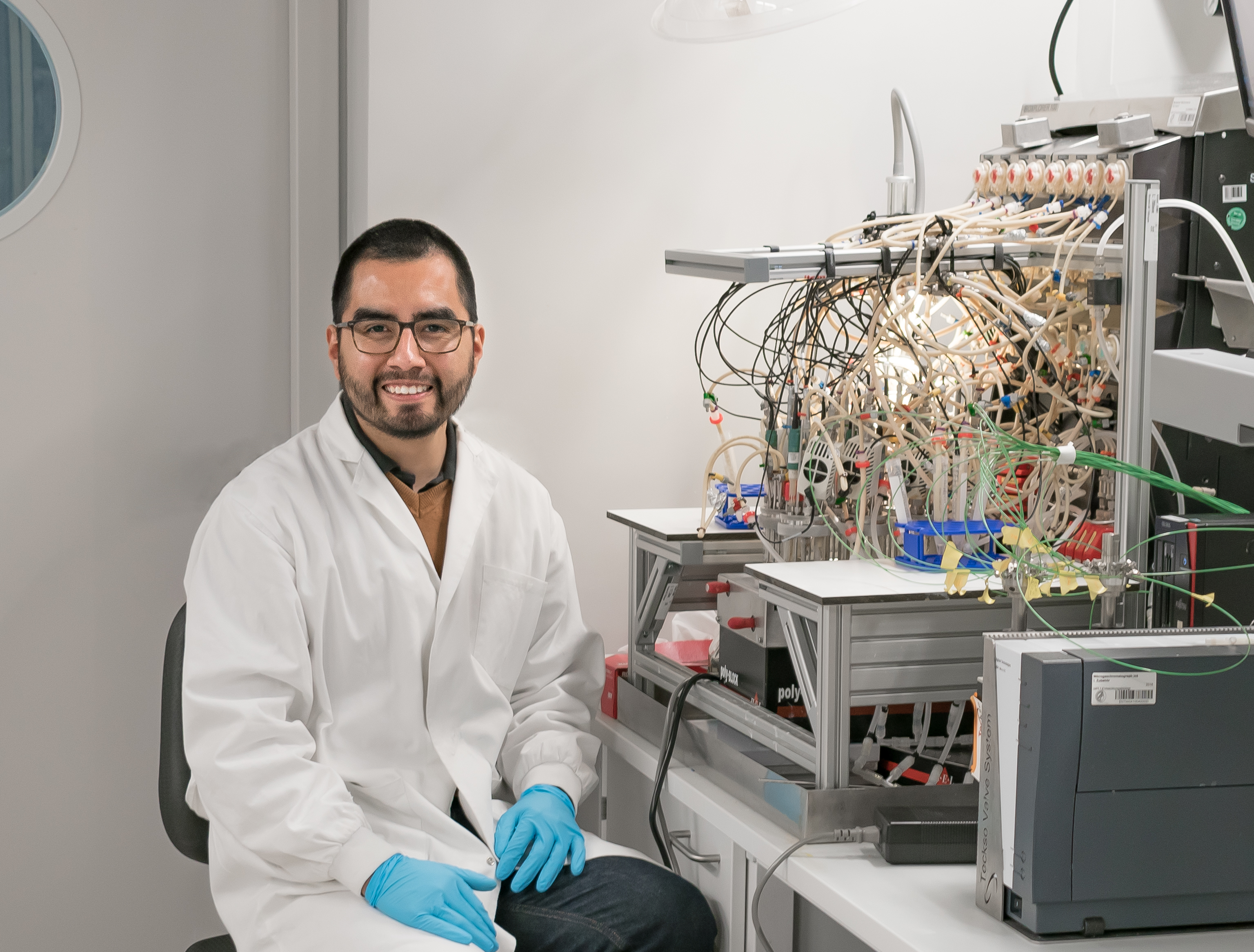 Rodolfo Palomo, investigador que desarrollará este proyecto Marie Curie, bajo la supervisión de Raúl Muñoz en el Instituto de Procesos Sostenibles