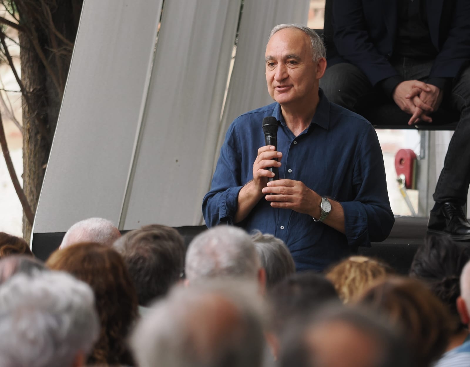 El rector de la UVa, Antonio Largo, durante sus palabras de agradecimiento a todos los asistentes a esta cita cultural de la Universidad de Valladolid