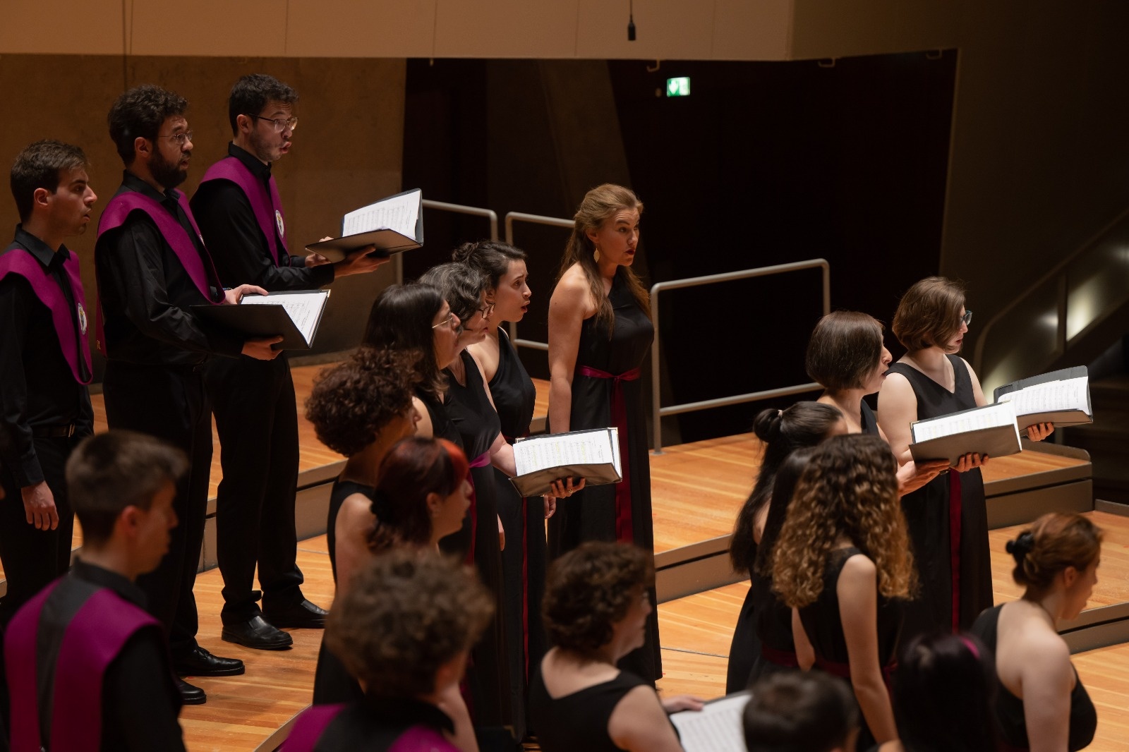 Actuación del Coro Uva en la Sala Principal del Philharmonie de Berlín