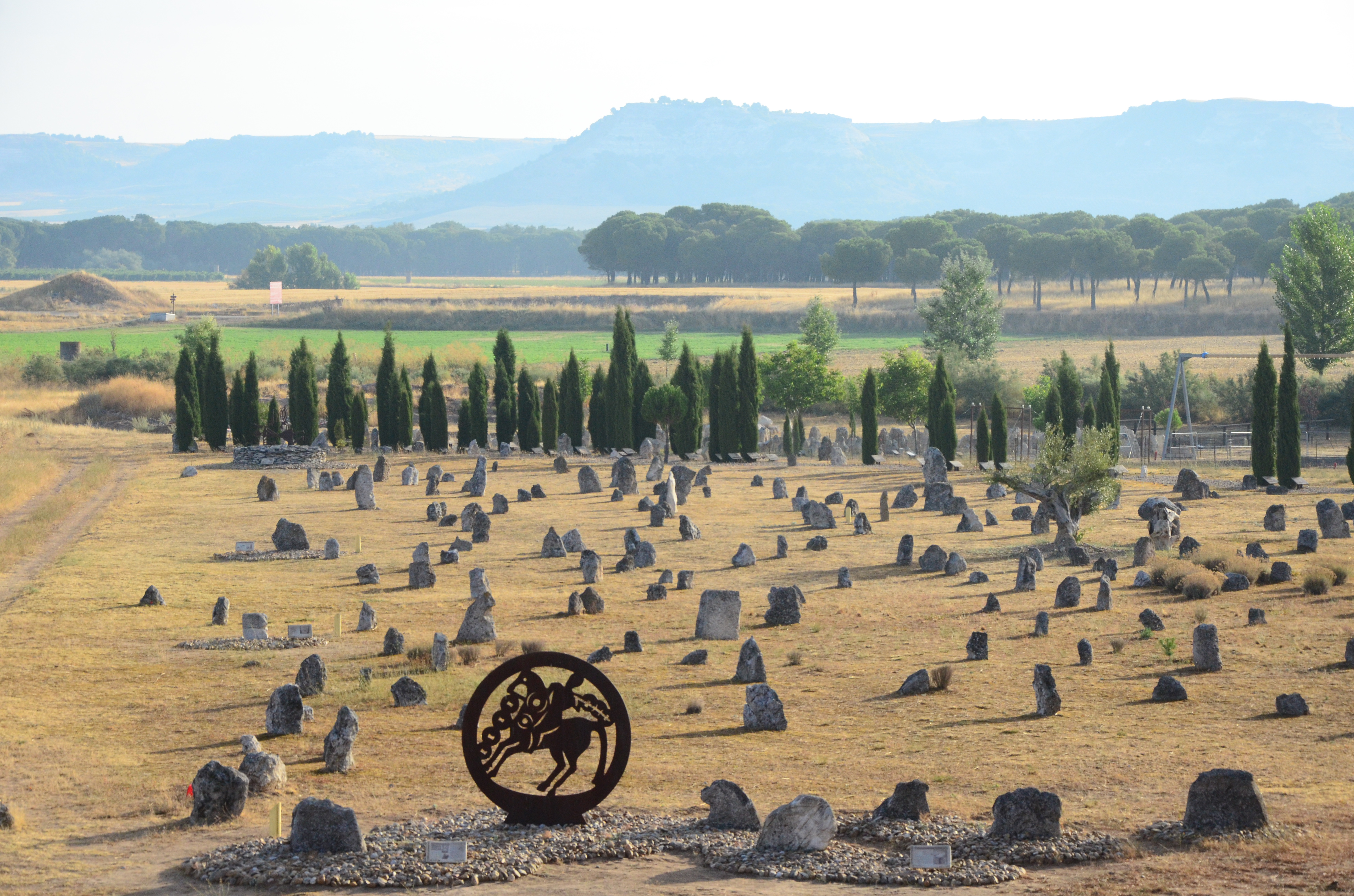 Paisaje rehabilitado en la necrópolis de Las Ruedas