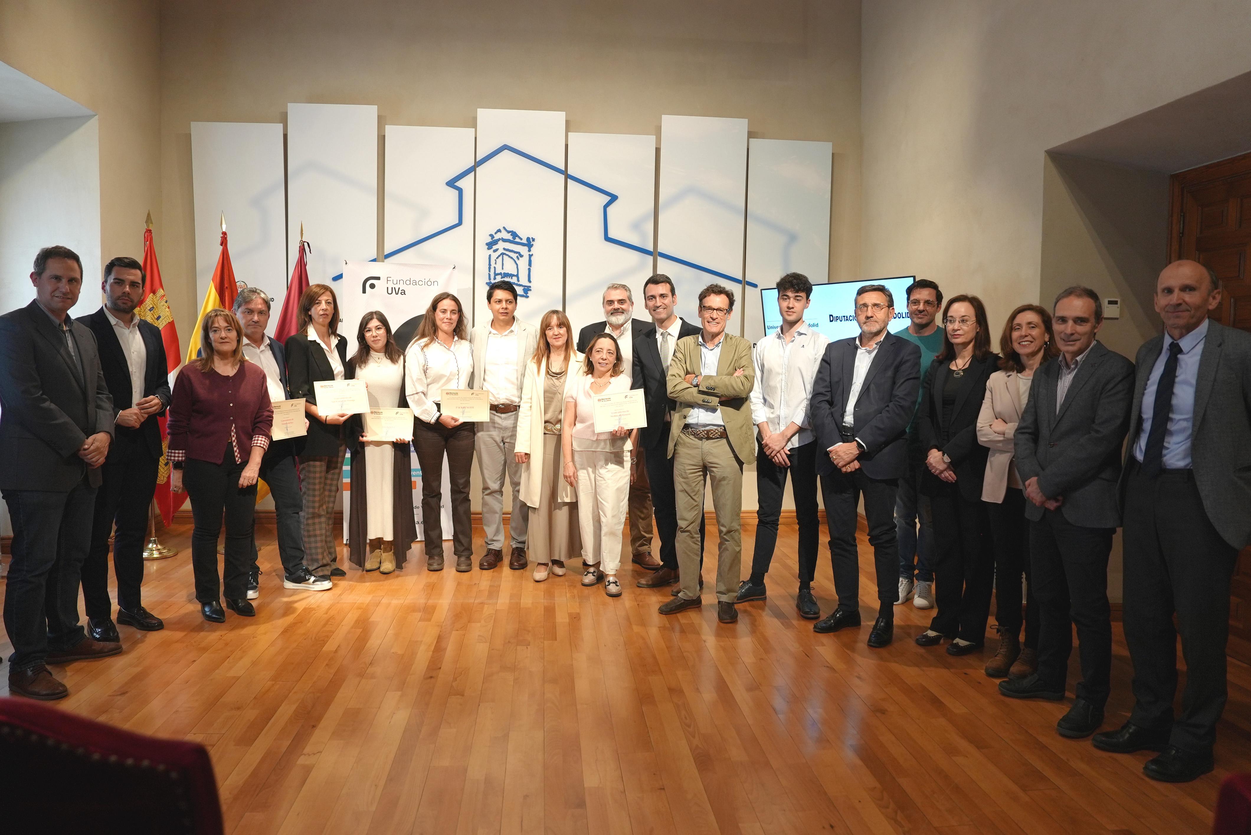 Autoridades y premiados del VI Programa de ‘Retención de talento y apoyo a la investigación’