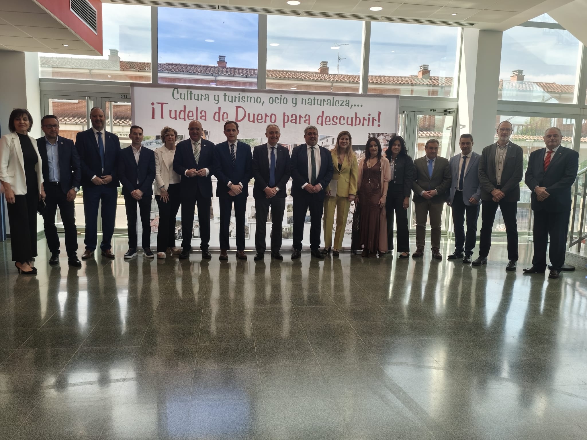 La Universidad de Valladolid recibe el XXIII Premio Espárrago de Oro 2025 concedido por la localidad de Tudela de Duero