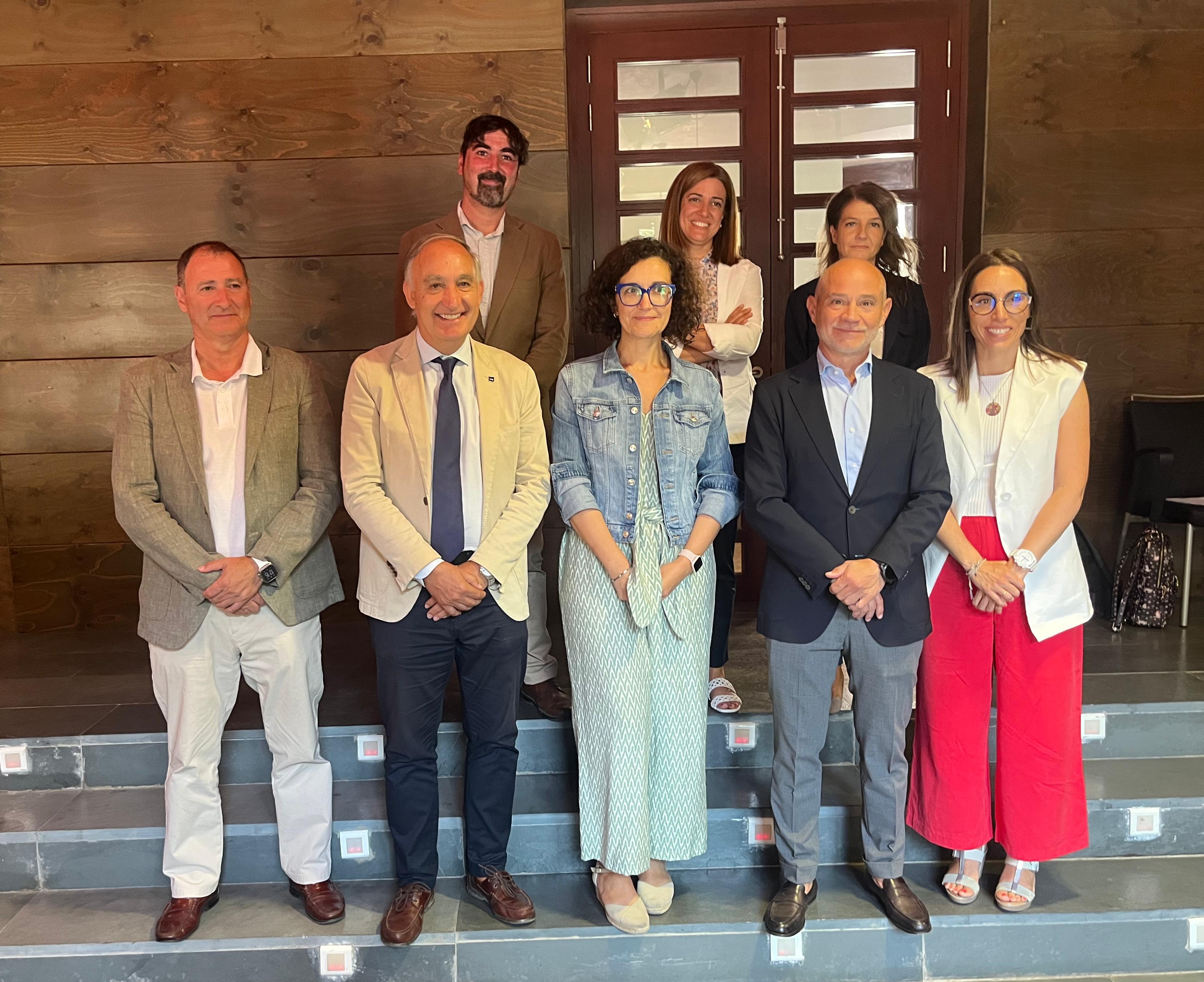 Presentación del informe de necesidades formativas elaborado por la Cámara de Valladolid para la UVa