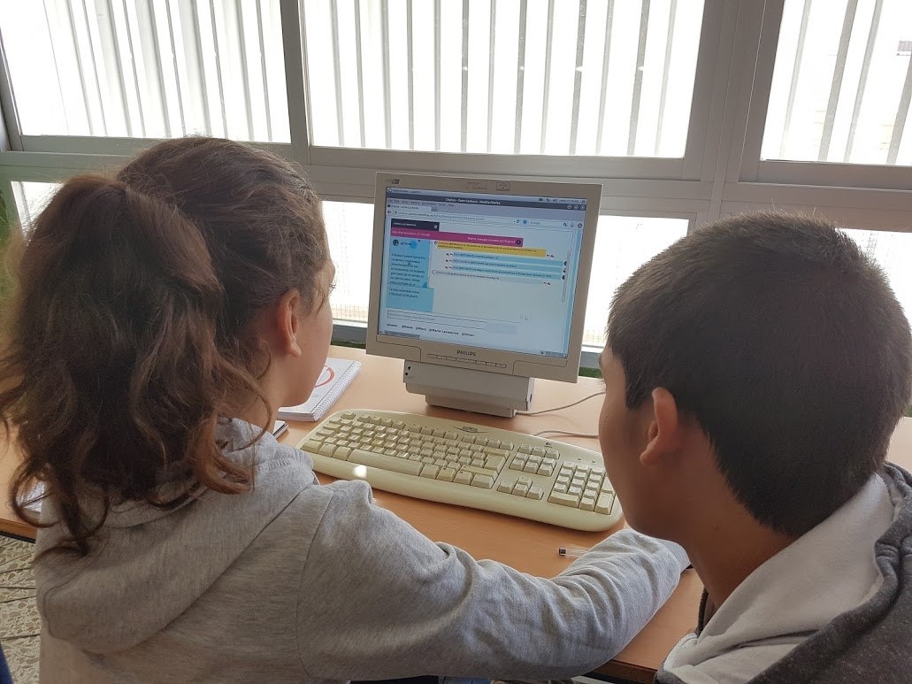 Joven participante en Somos cientificos