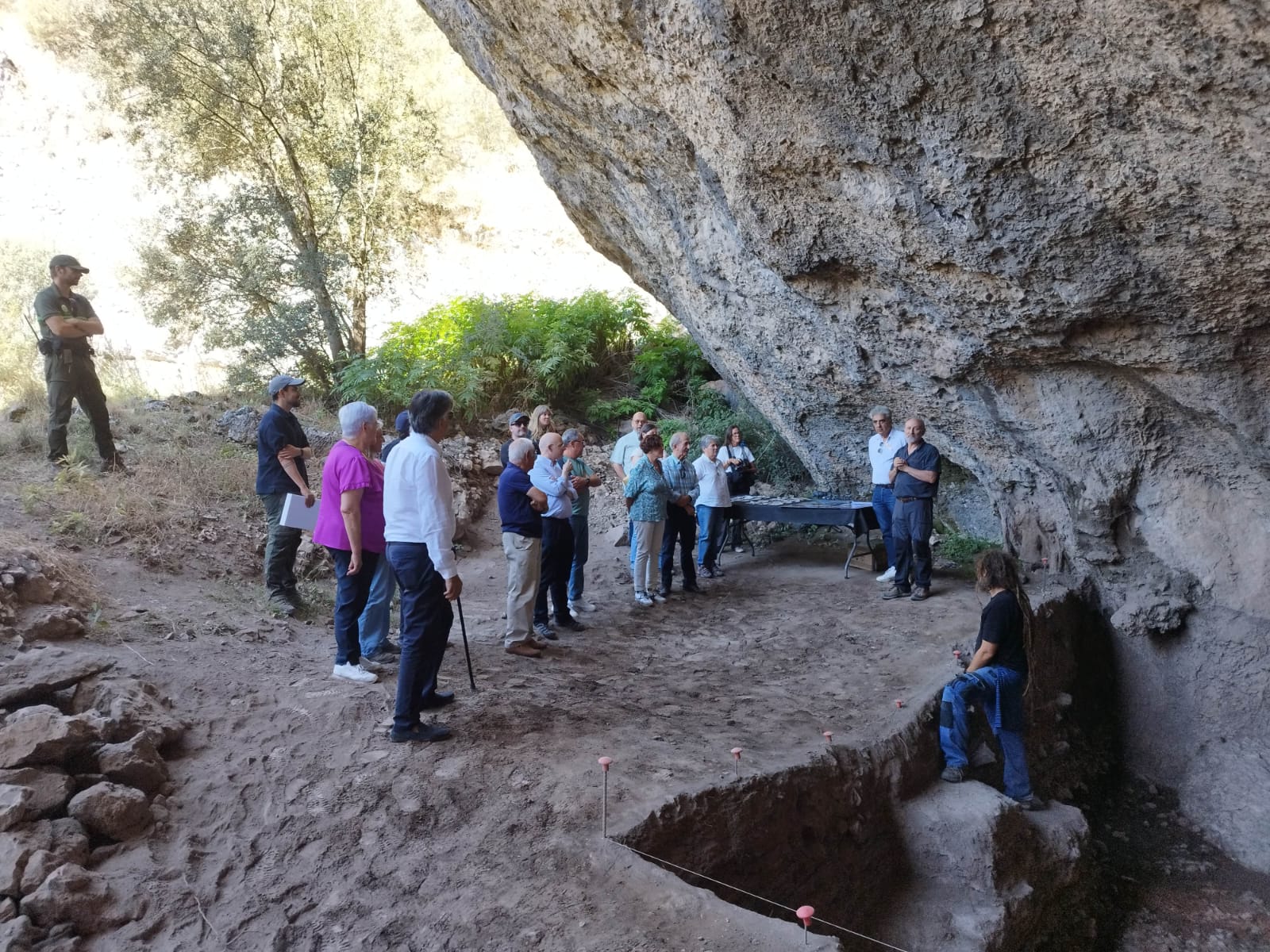 La visita contó con la presencia del Vicerrector de Investigación de la Universidad de Valladolid, Enrique Baeyens