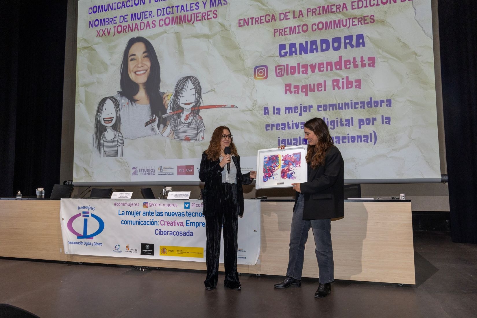 Premio_Conmujeres
